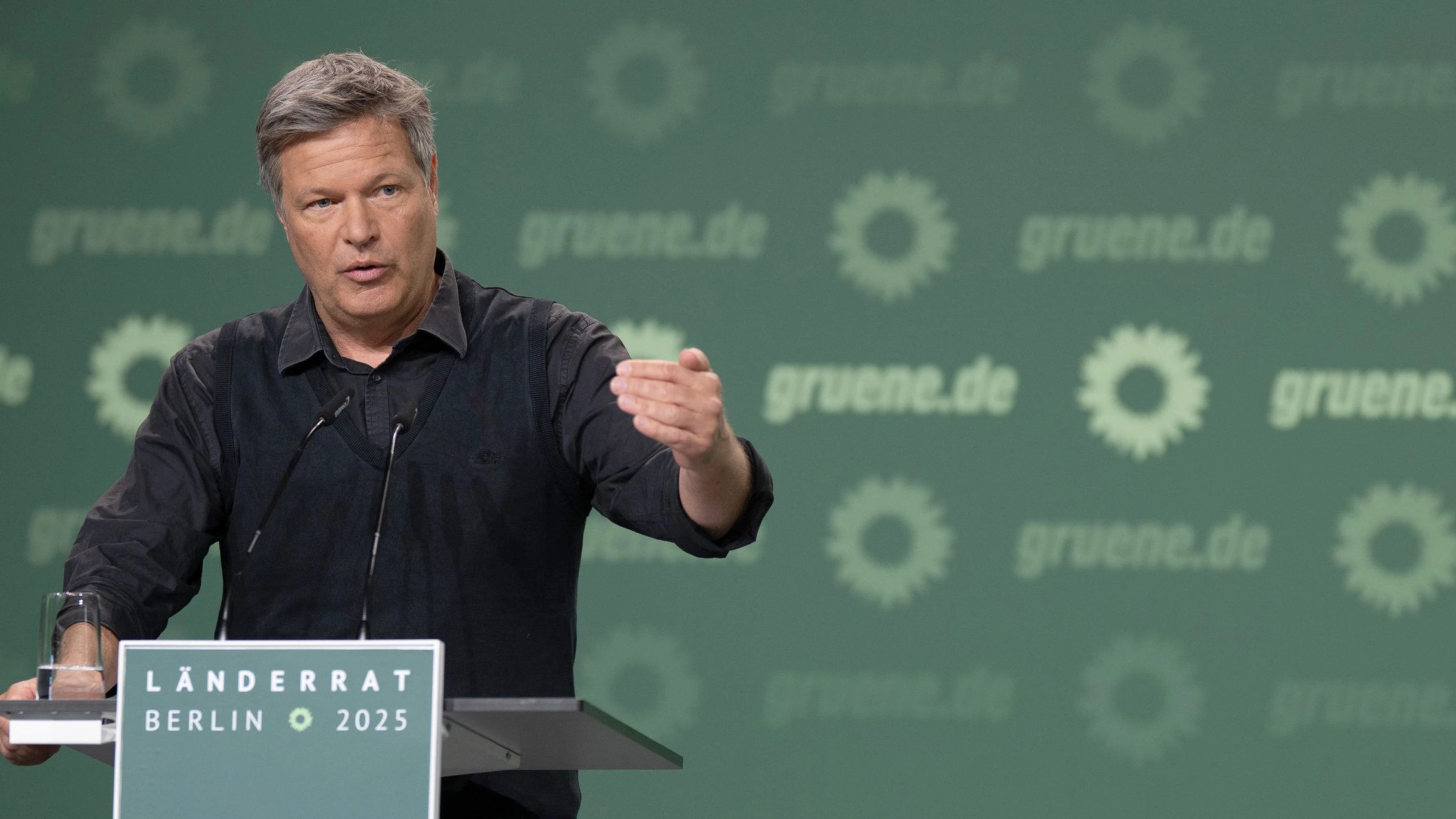 Liveblog Bundespolitik: Verfahren eingestellt – Habeck muss 12.000 Euro zahlen