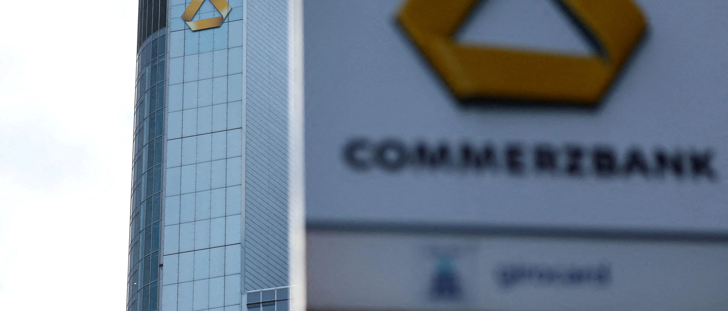 Gehört die Commerzbank bald zur italienischen Unicredit? | FAZ