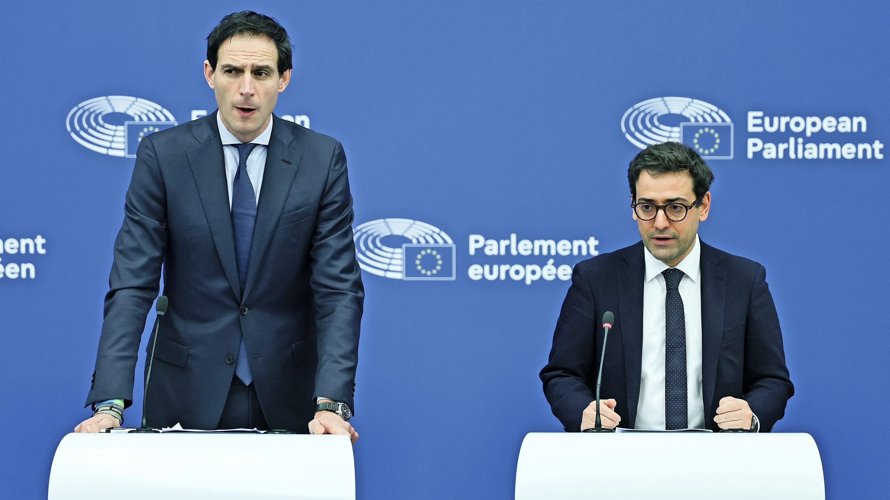 Treiben den EU-Klimazoll weiter voran: EU-Klimakommissar Wopke Hoekstra und Kommissionsvizepräsident Stéphane Séjourné - EPA