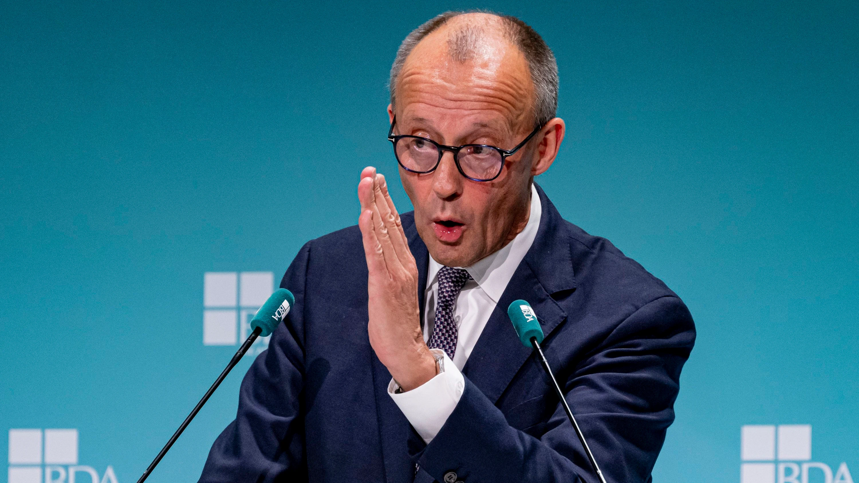 Liveblog Bundespolitik: Merz beharrt auf Rentenpaket