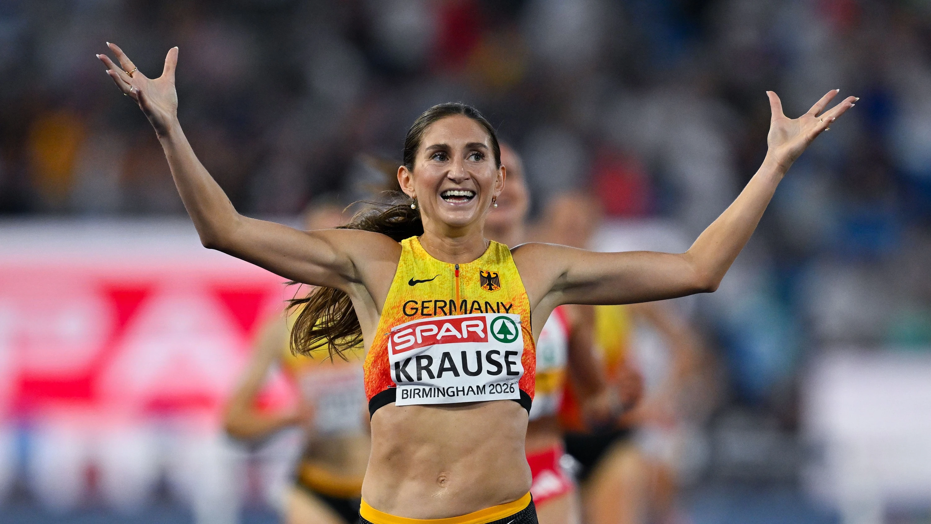 Ziel erreicht: Gesa Krause jubelt über Gold über 3000 Meter Hindernis. - dpa