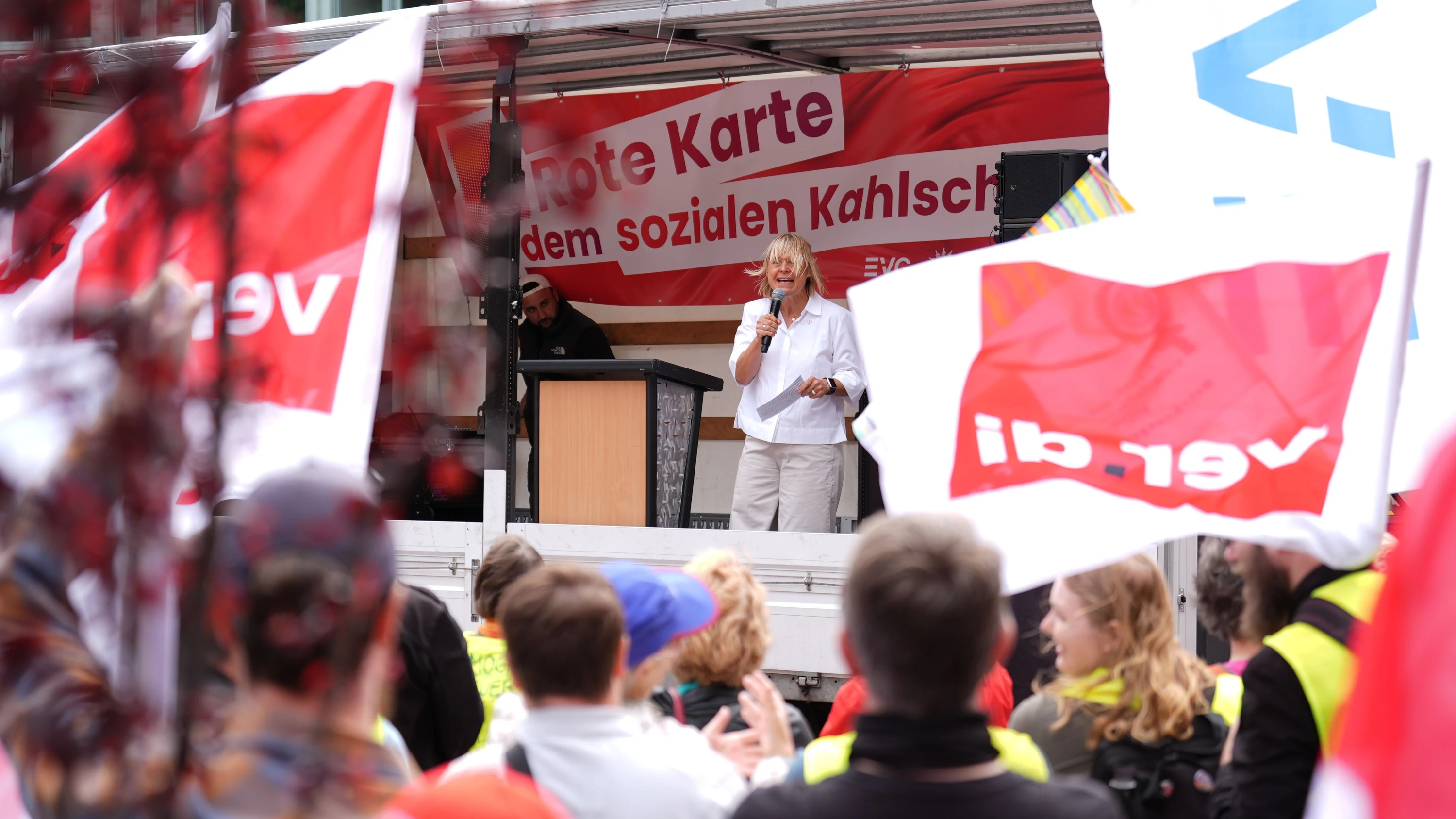 Sozialbudget: Welcher „soziale Kahlschlag“?