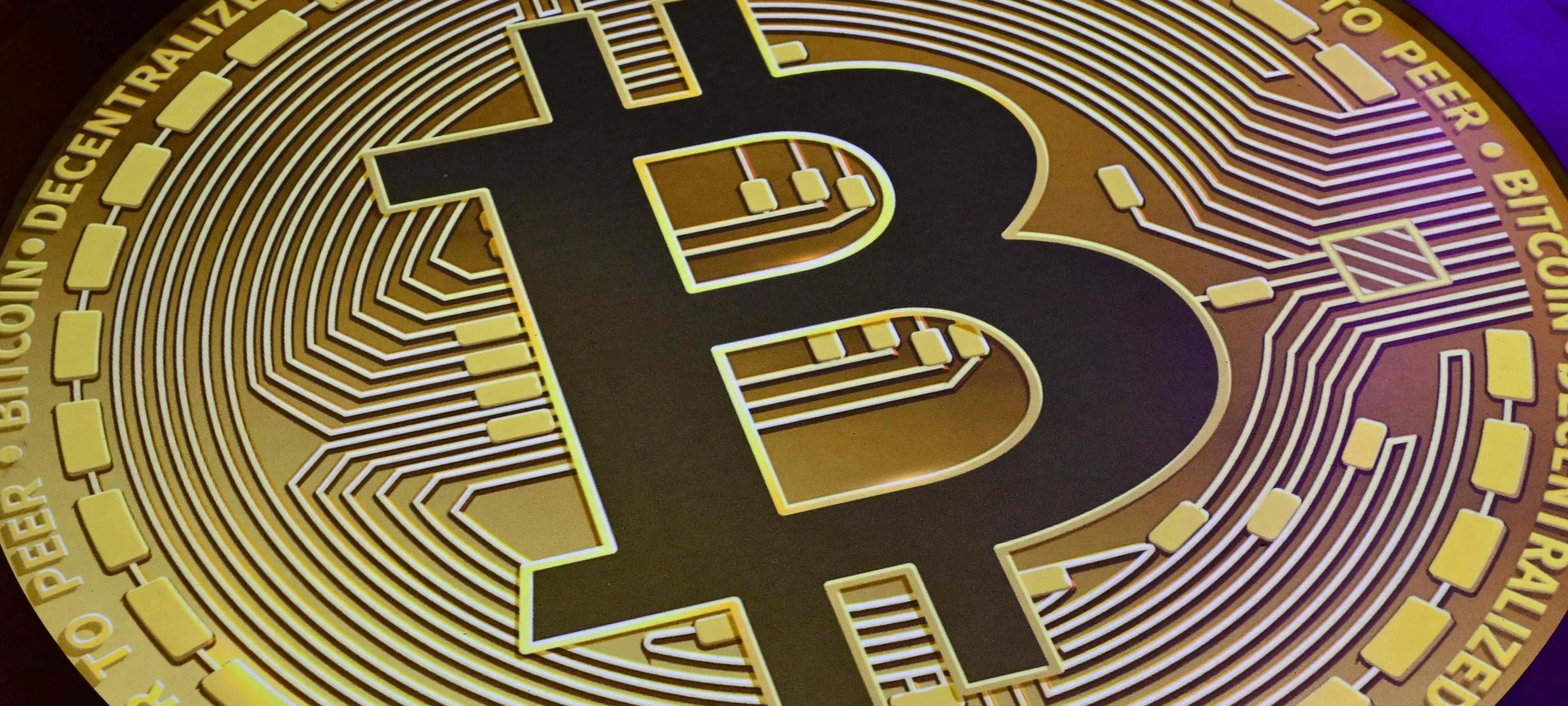 Bitcoin steigt seit Februar das erste Mal wieder über 100.000 US-Dollar |  FAZ