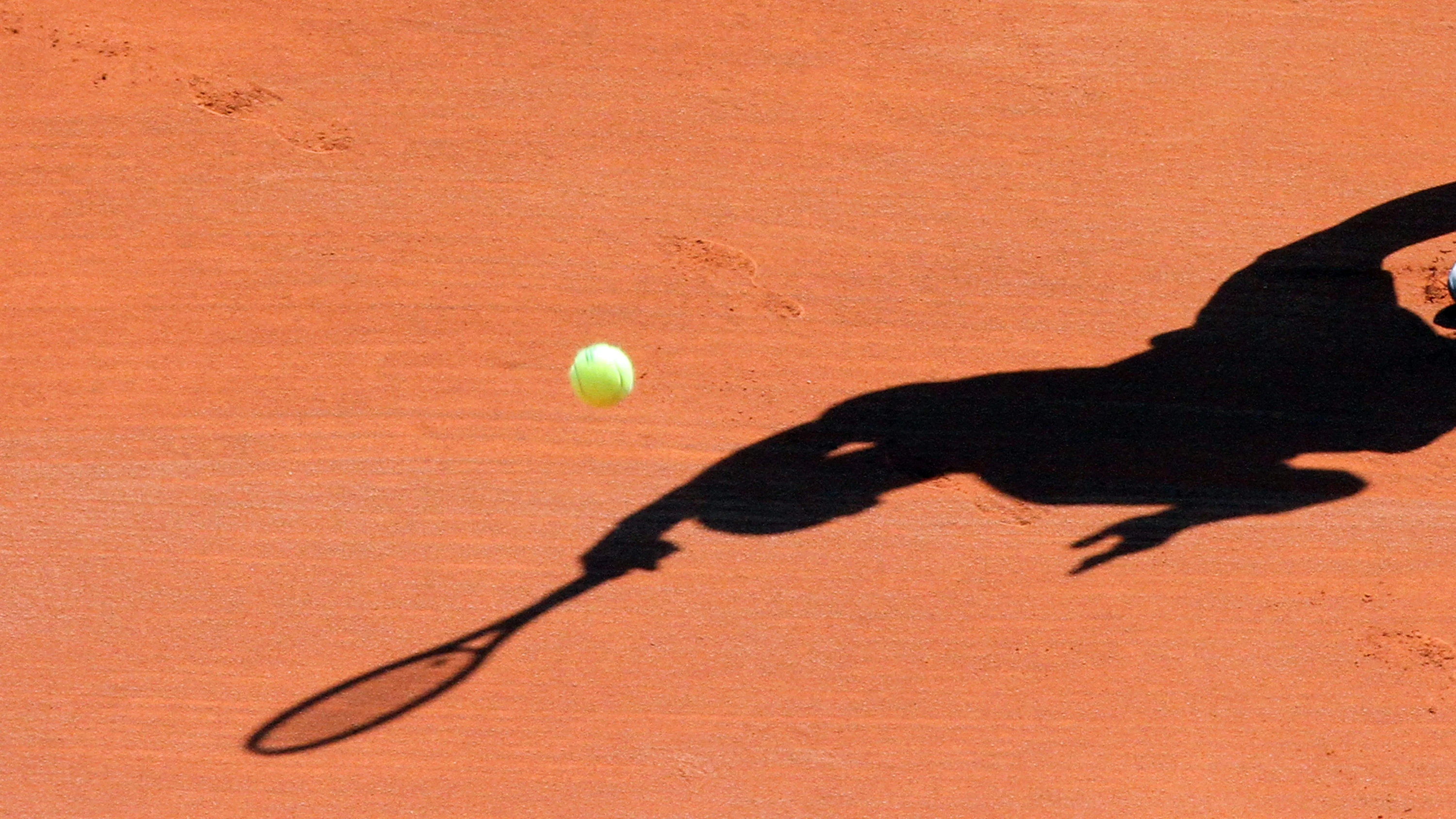 Verwunderung über Wildcard: Bizarres Tennismatch geht viral