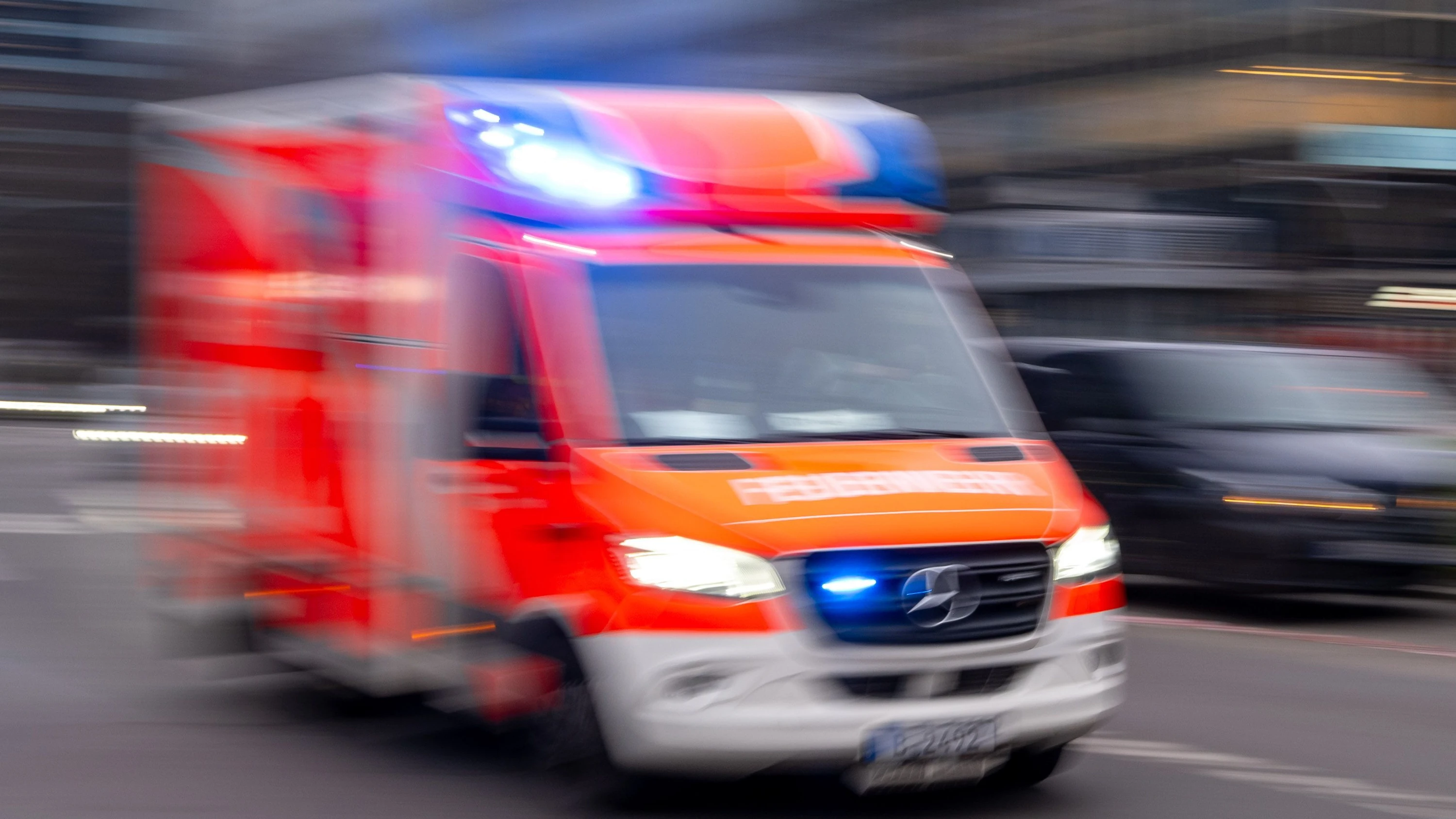 Marburg: Mann stirbt beim nächtlichen Schwimmen in der Lahn