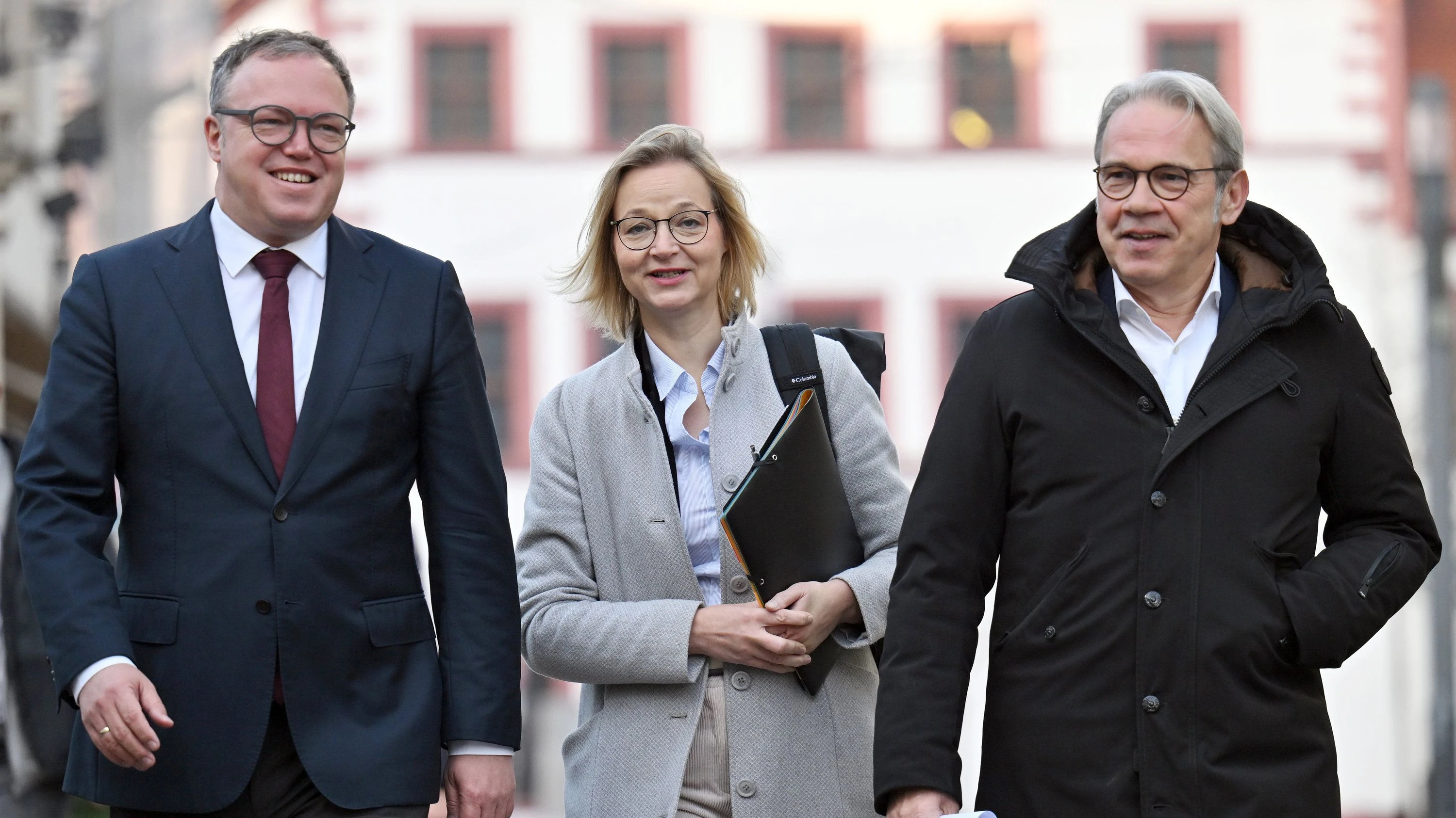 Brombeer-Koalition: Mario Voigt ruft nach Mitternacht an