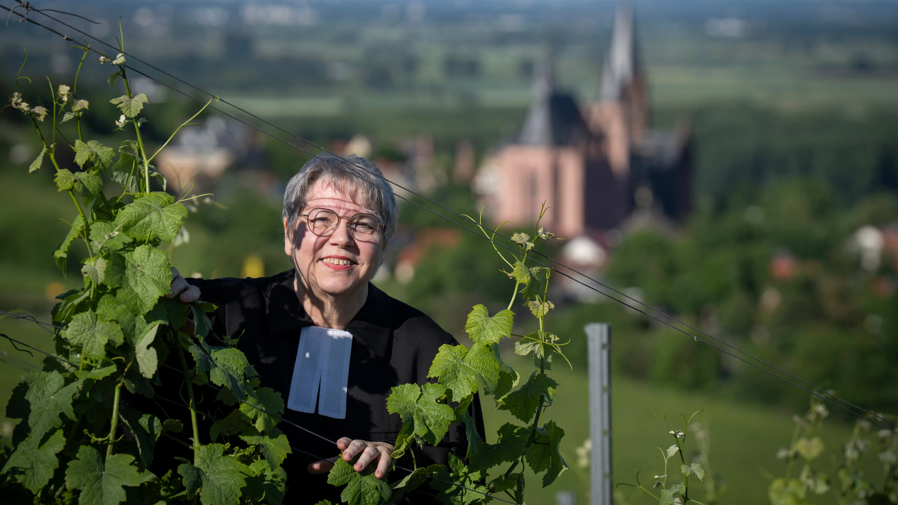 Weinbau in der Krise: Wenn die Kirche zu den Winzern kommt