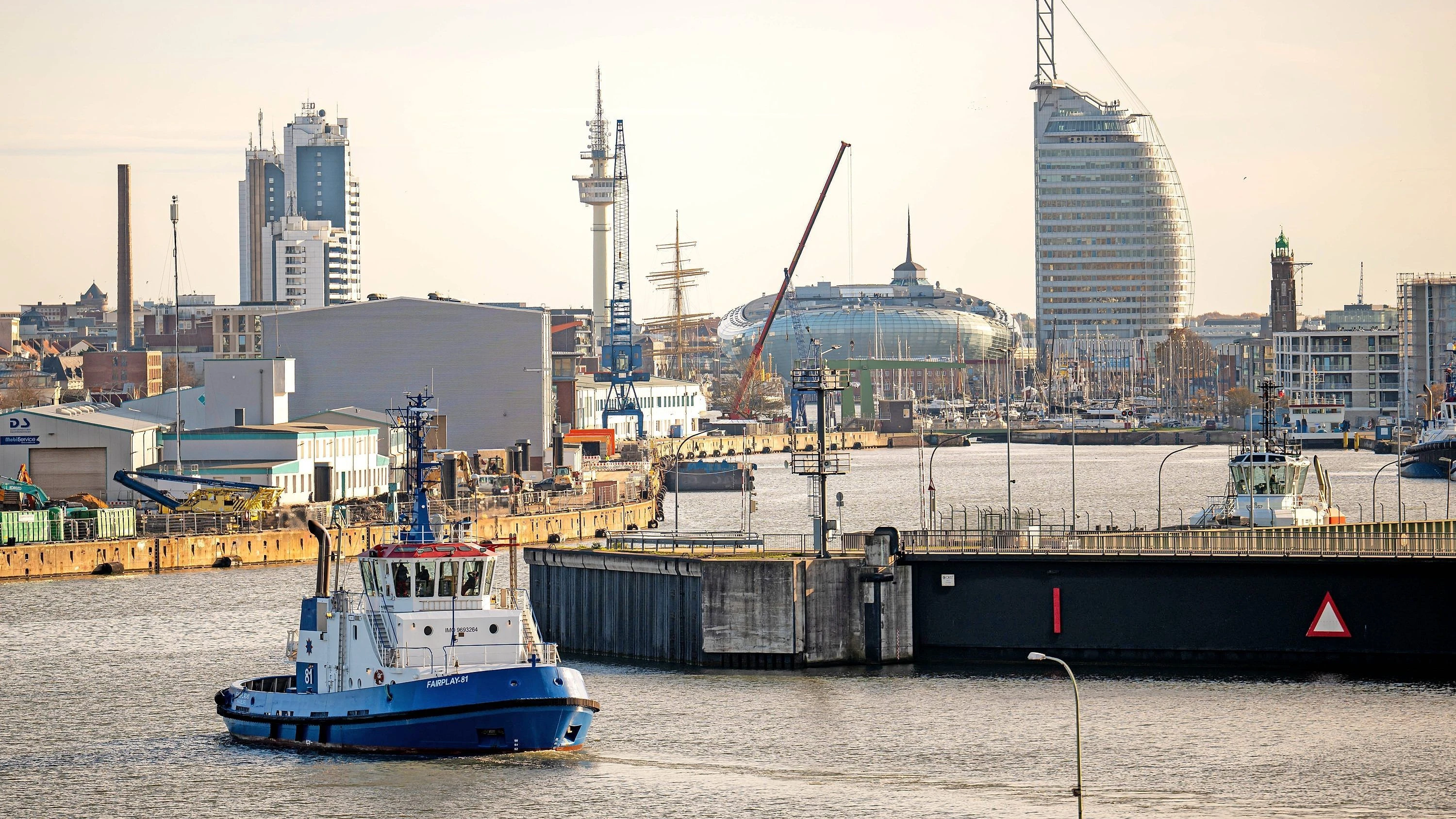 Milliarden vom Militär: Die Zeitenwende erreicht die deutschen Häfen