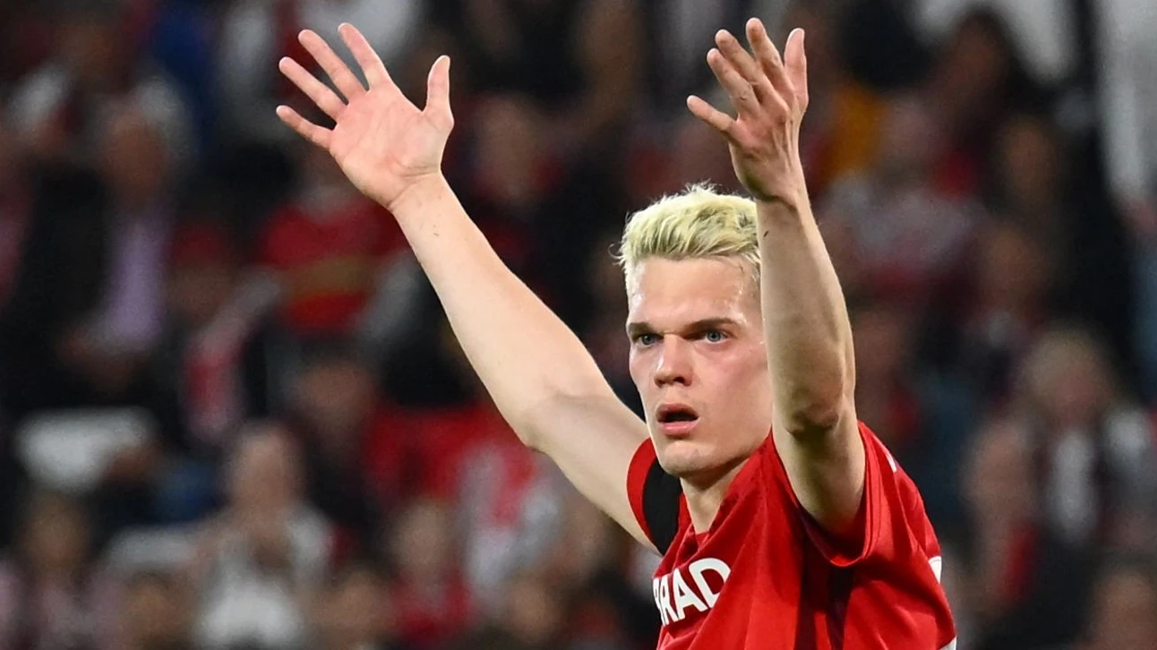 Matthias Ginter: Alter: 32 – Beruf: Fußballprofi – Sternzeichen: Steinbock - AFP