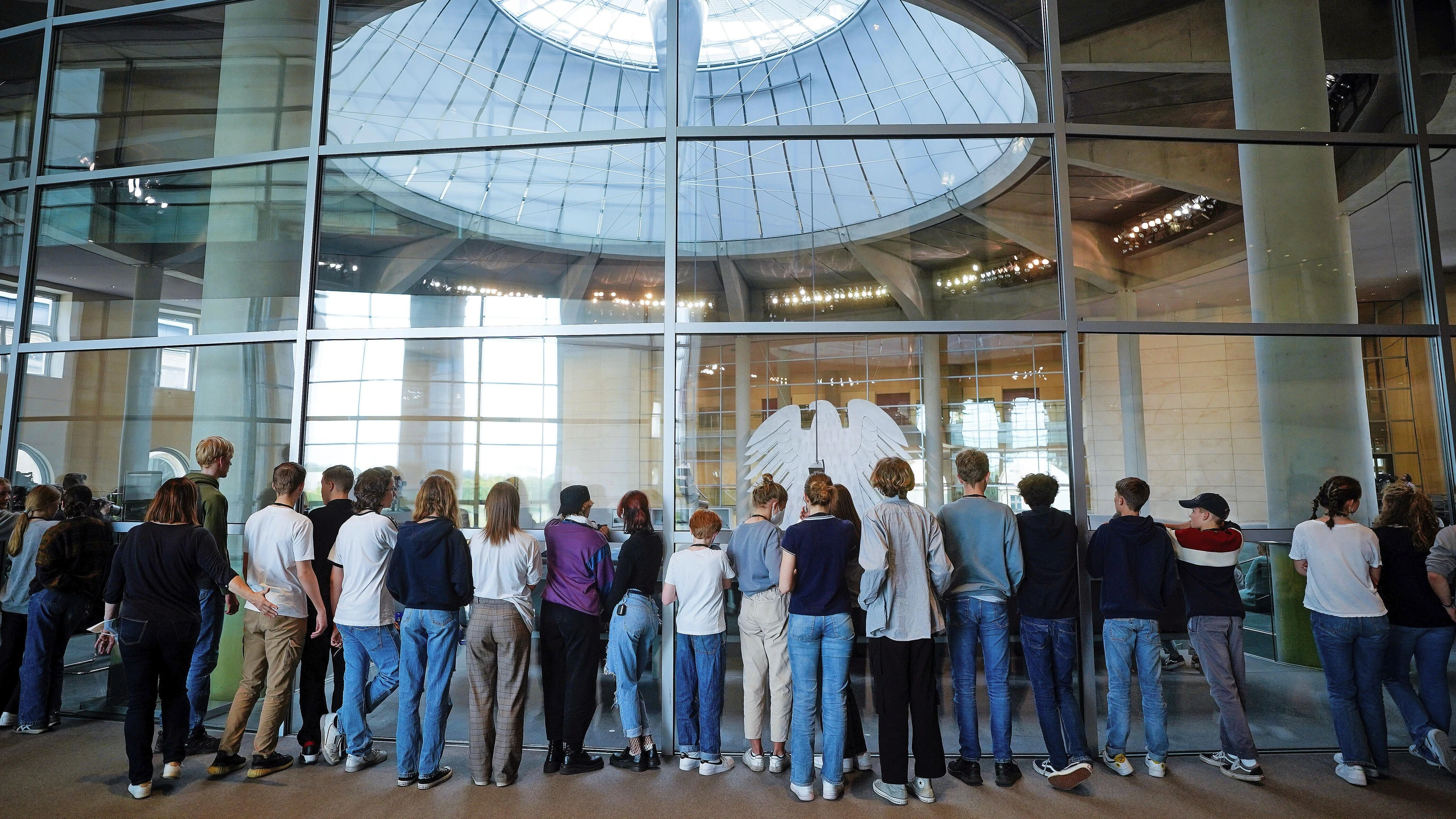 Neutralitätsgebot an Schulen: Wie neutral kann politische Bildung sein?