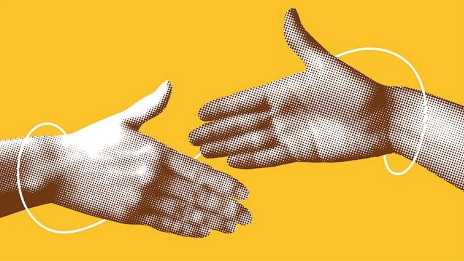 Mehr als ein Begrüßungsritual: Warum es sich lohnt, am Händedruck zu arbeiten