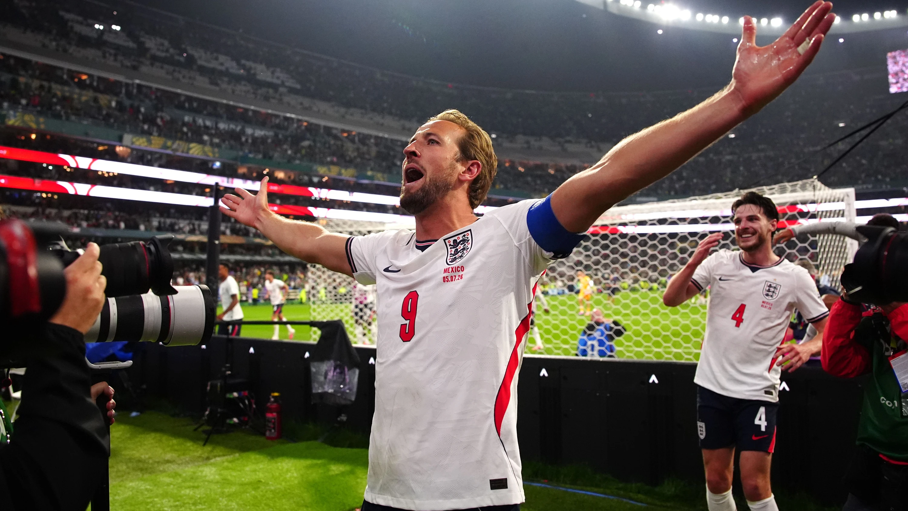 3:2 gegen Mexiko: Die Three Lions bringen das Azteca zum Zittern 3:2 gegen Mexiko: Die Three Lions bringen das Azteca zum Zittern
