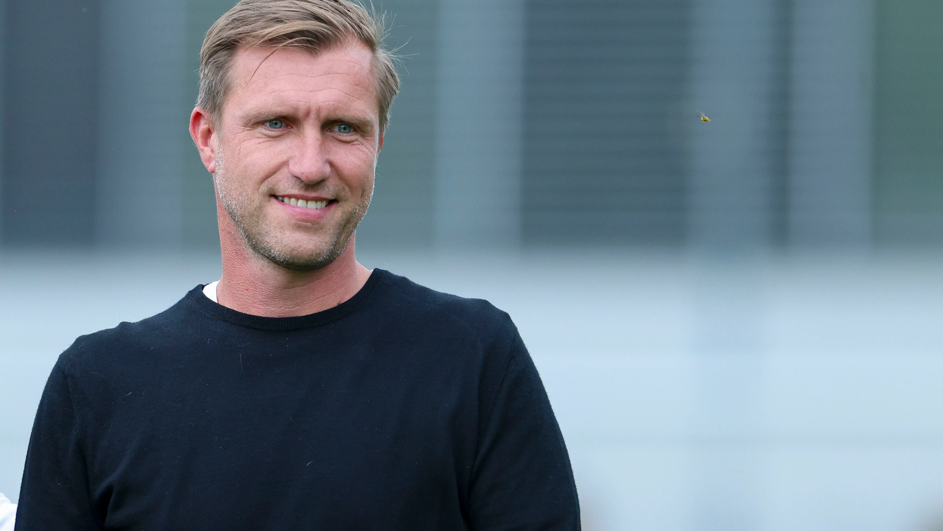 Gute Laune im Trainingslager: Eintracht-Manager Markus Krösche - picture alliance