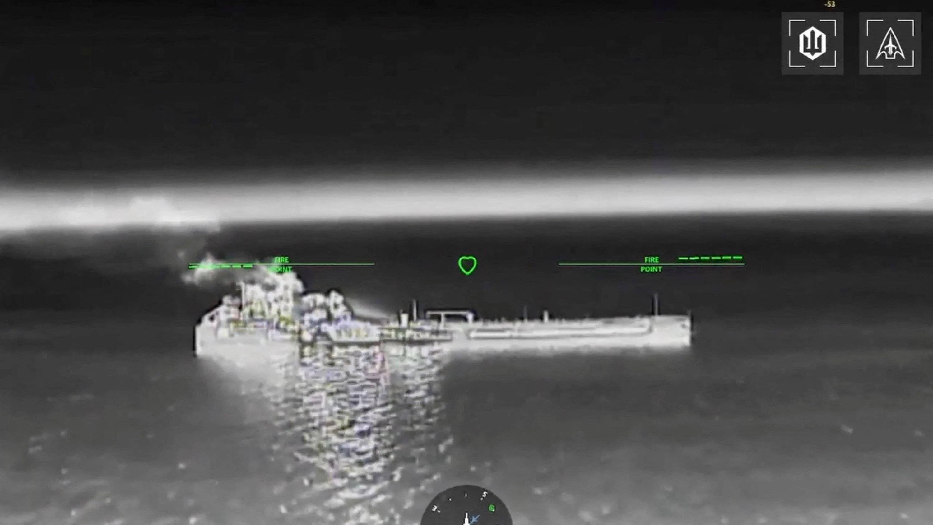 Bereits am Dienstag wurden Tanker der Schattenflotte zum Ziel: Videoaufnahmen der ukrainischen Drohnenangriffe - Reuters
