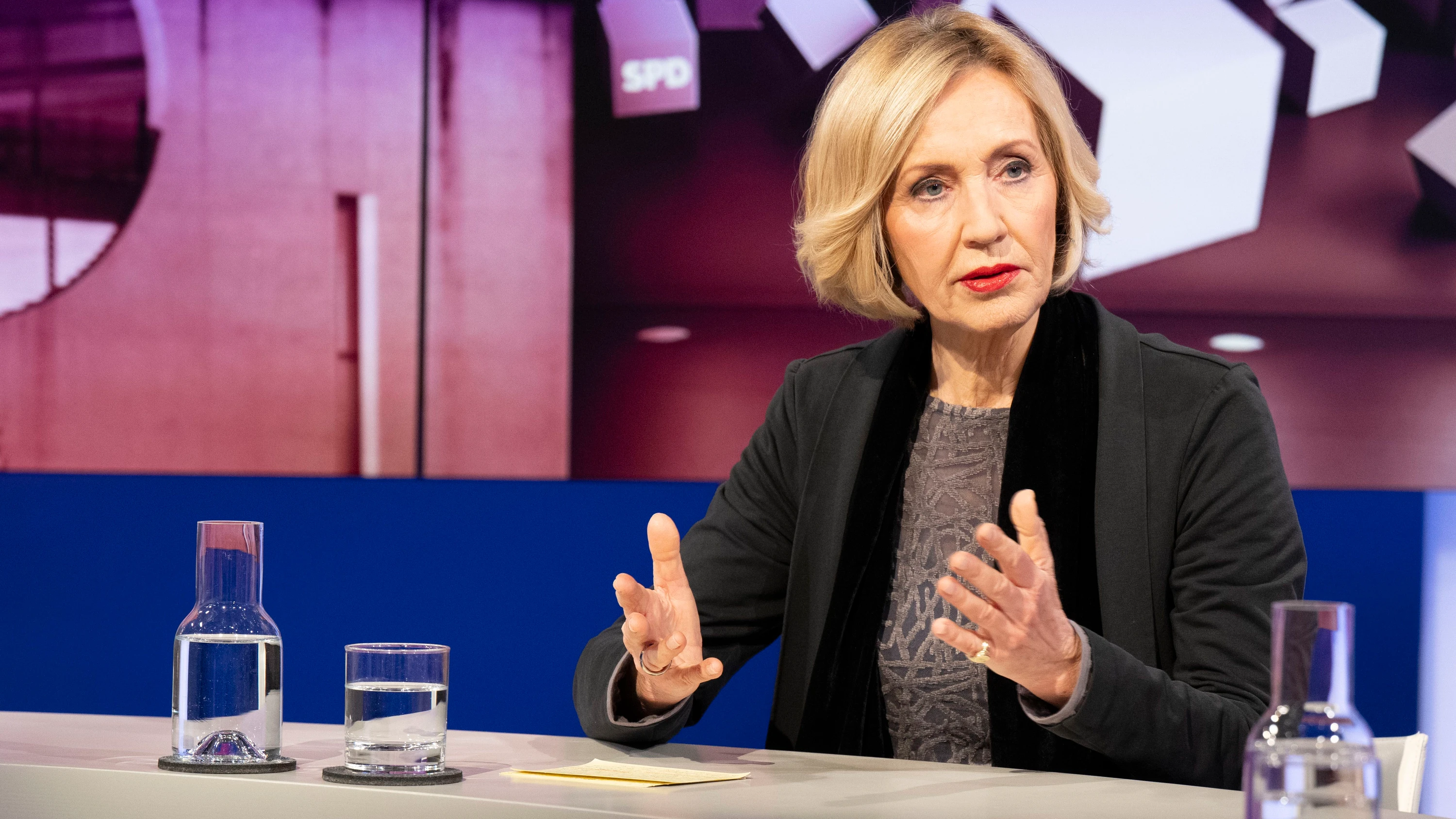 TV-Kritik Maischberger: Warum messen wir Friedrich Merz an seinen Worten, nicht an seinen Taten? TV-Kritik Maischberger: Warum messen wir Friedrich Merz an seinen Worten, nicht an seinen Taten?