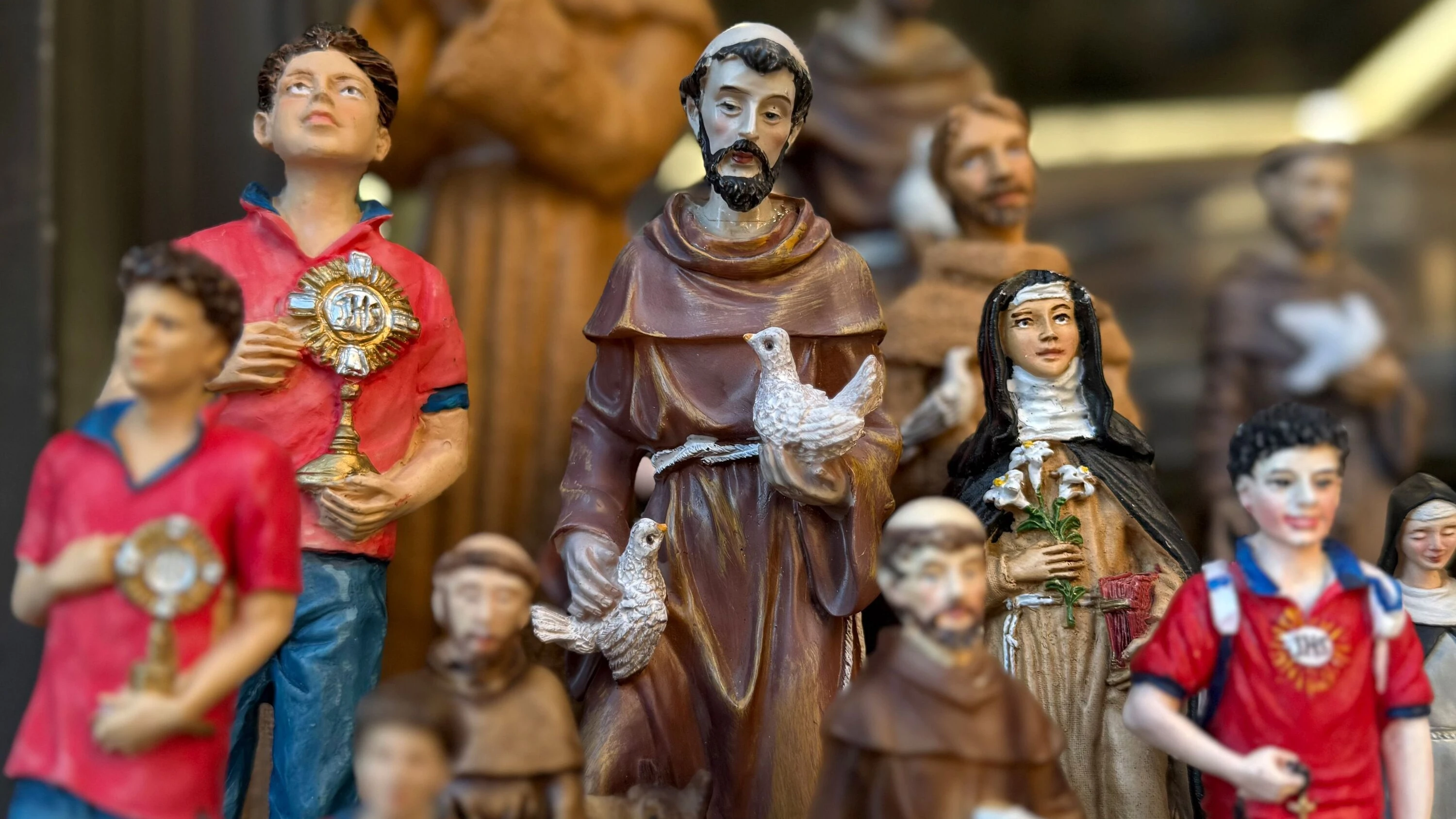 Schutzpatron Italiens: Hunderttausende wollen die Gebeine des heiligen Franz von Assisi sehen Schutzpatron Italiens: Hunderttausende wollen die Gebeine des heiligen Franz von Assisi sehen