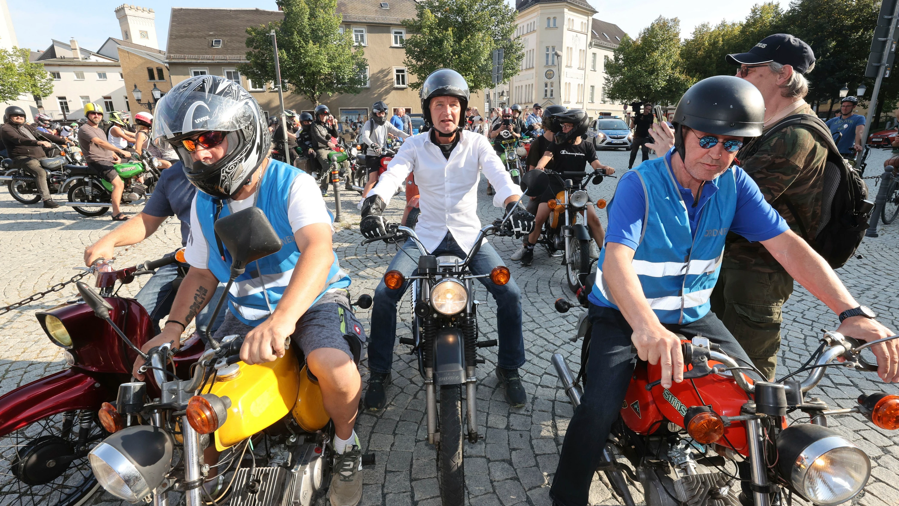 Bild: Der Kampf um die Simson: Ihr Name soll nicht zum Symbol der AfD werden