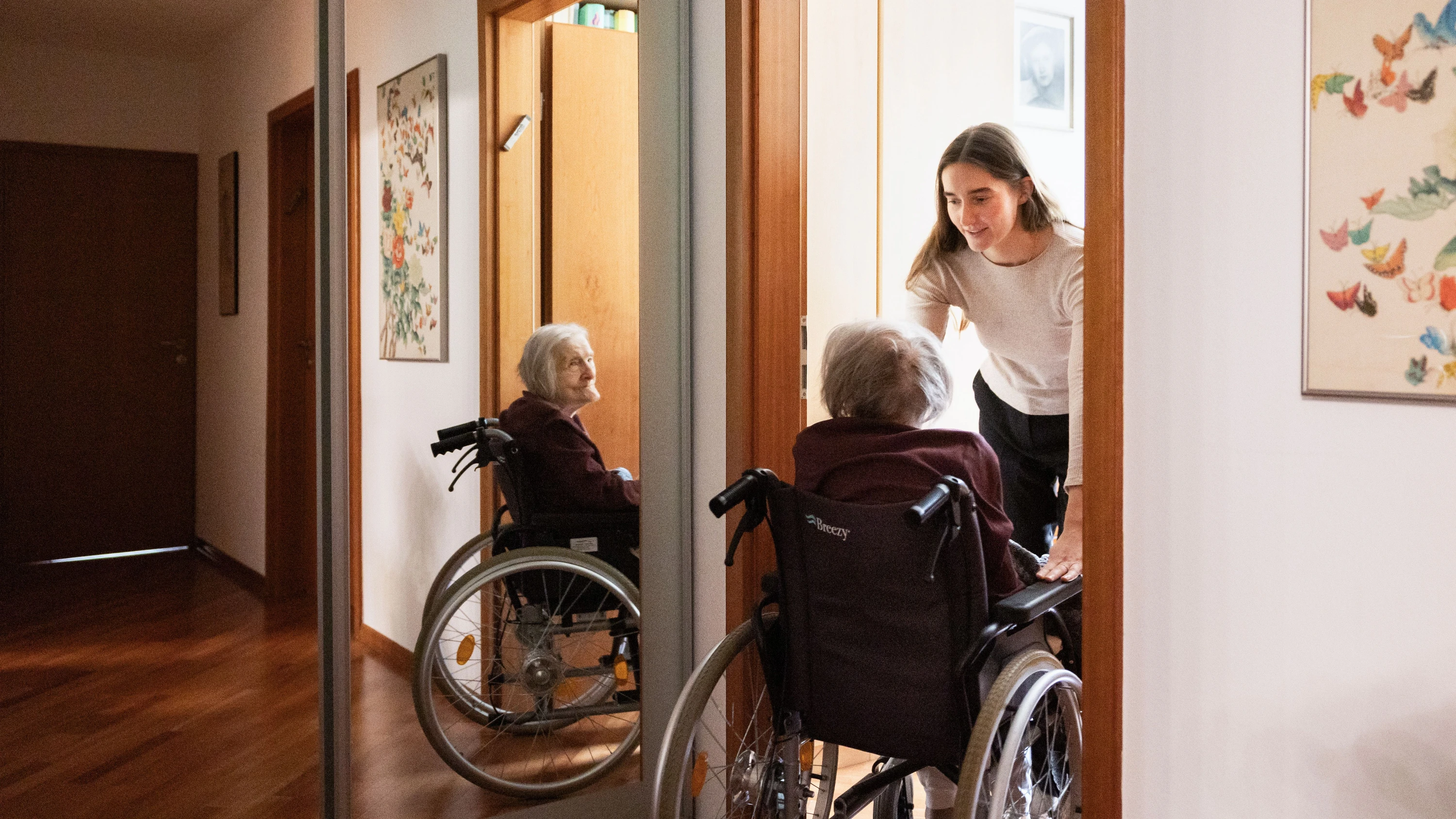 Pflege von Angehörigen: Ich bin für dich da, Oma Pflege von Angehörigen: Ich bin für dich da, Oma