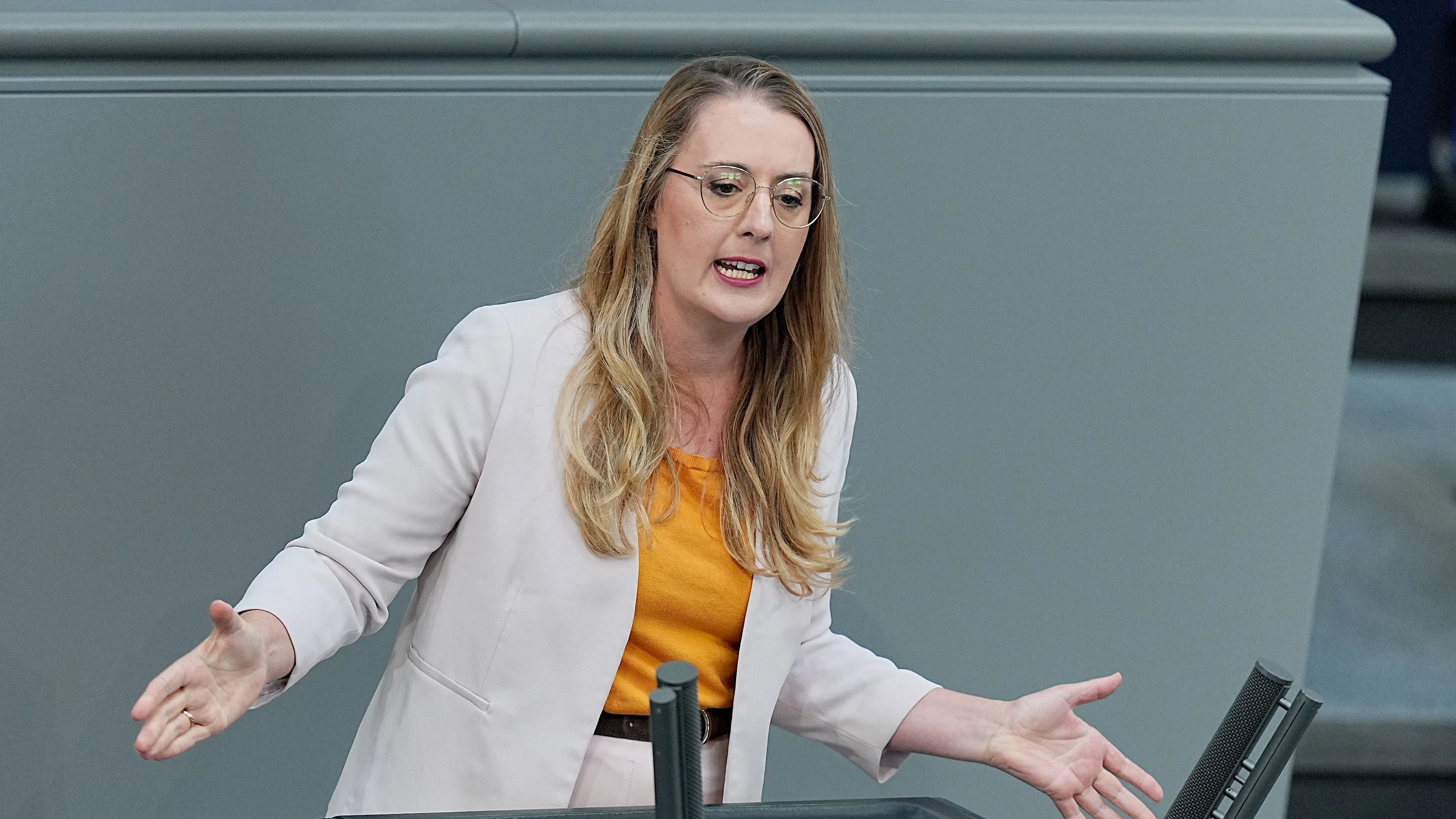 Deutschland-Liveblog: Grüne kritisieren Reiches He
