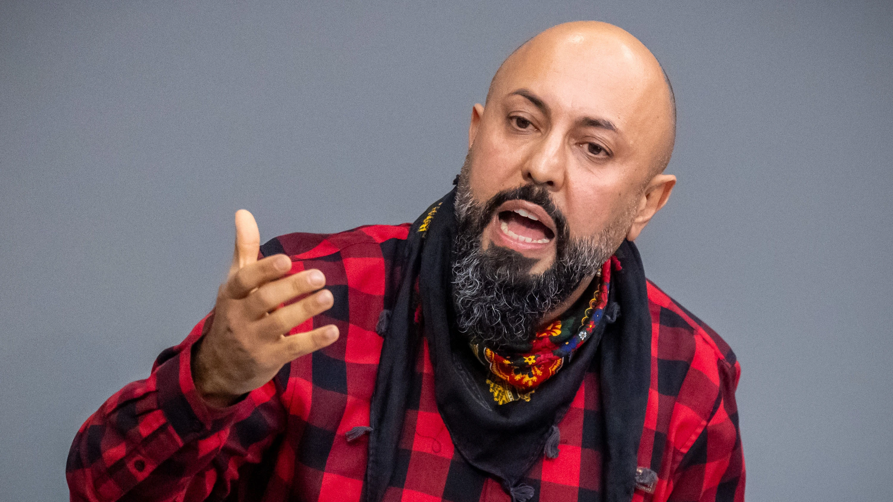 Ferat Koçak (Die Linke) im vergangenen Oktober im Bundestag - dpa