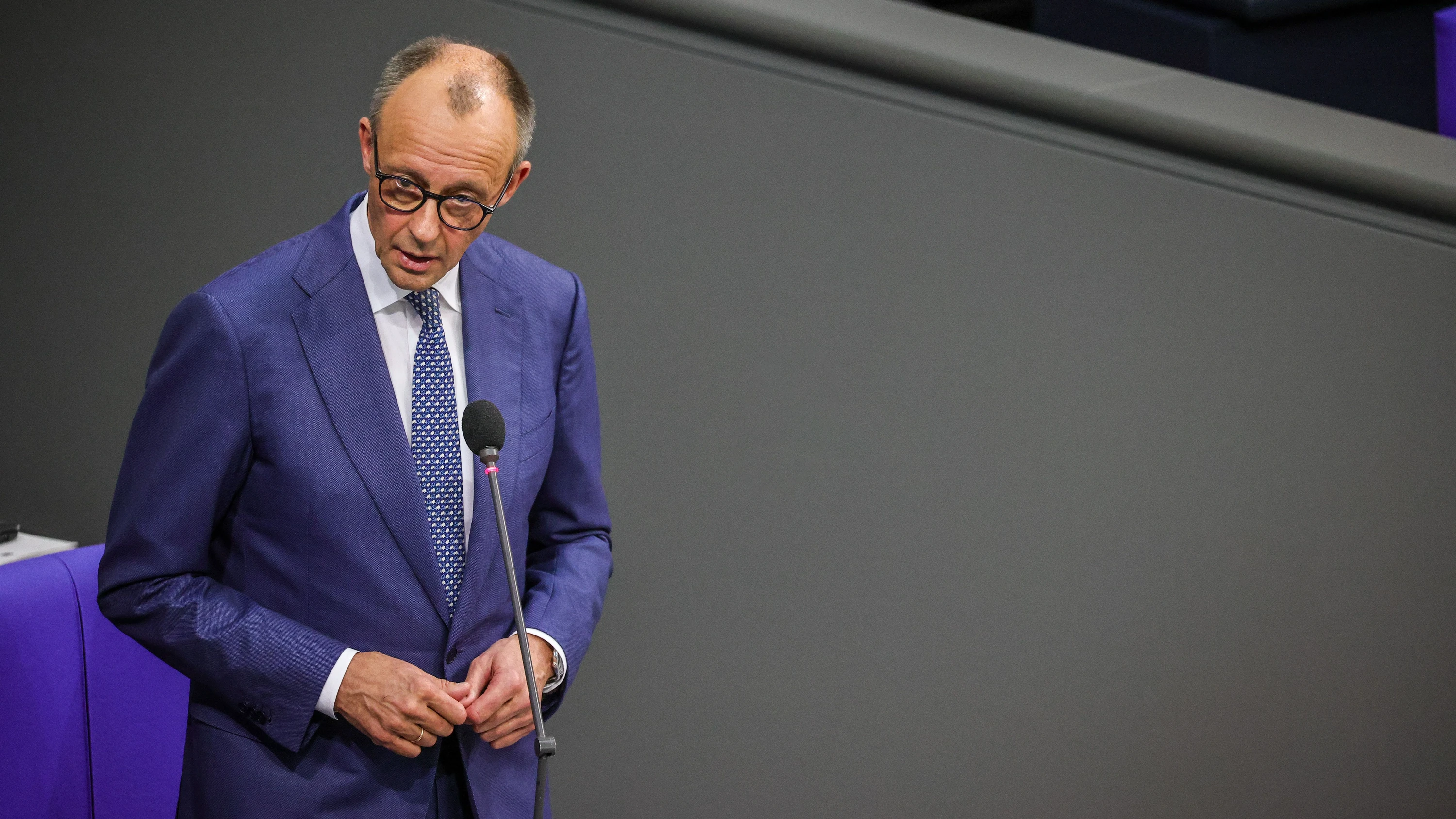 Liveblog Bundespolitik: Bundeswehr in die Ukraine? Merz weicht aus