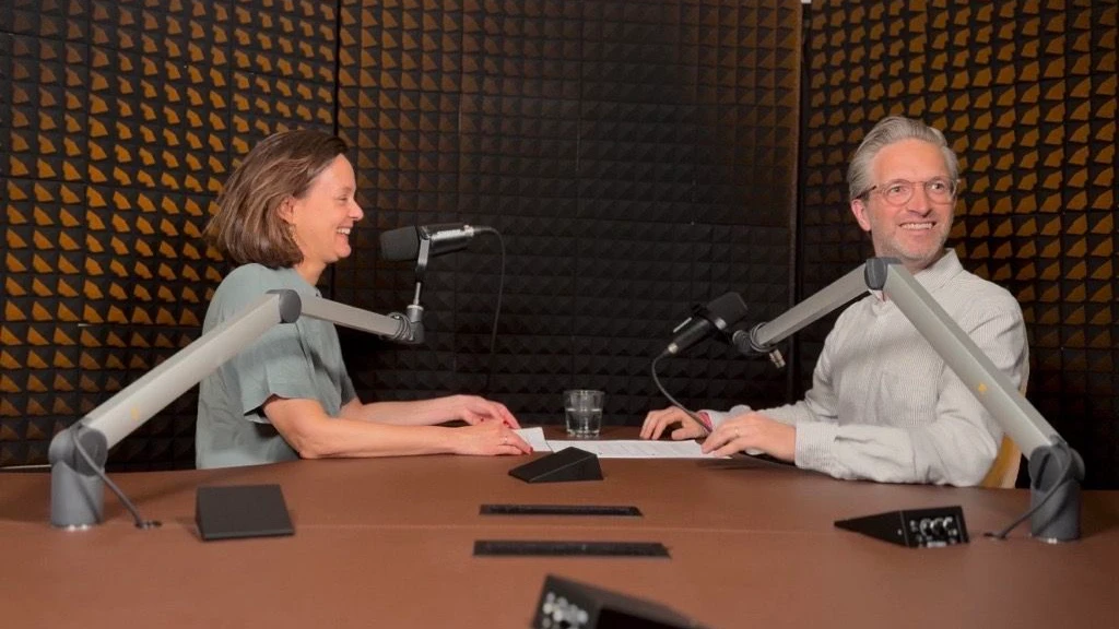 Podcast Löhr & Pennekamp: KI als Waffe – jetzt wird es ungemütlich