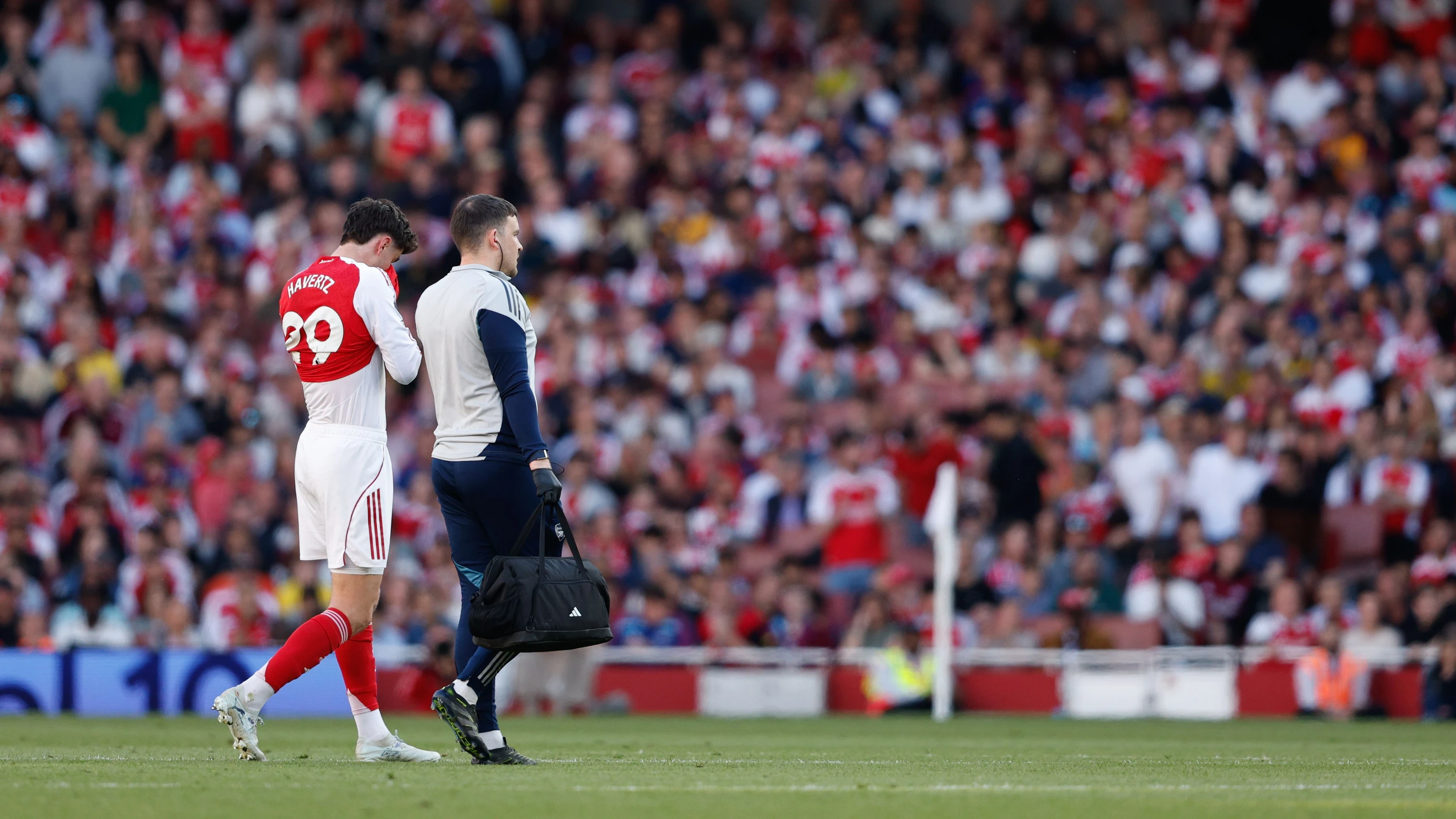 Premier League: Arsenal siegt und bangt um Havertz, Wirtz trifft herrlich