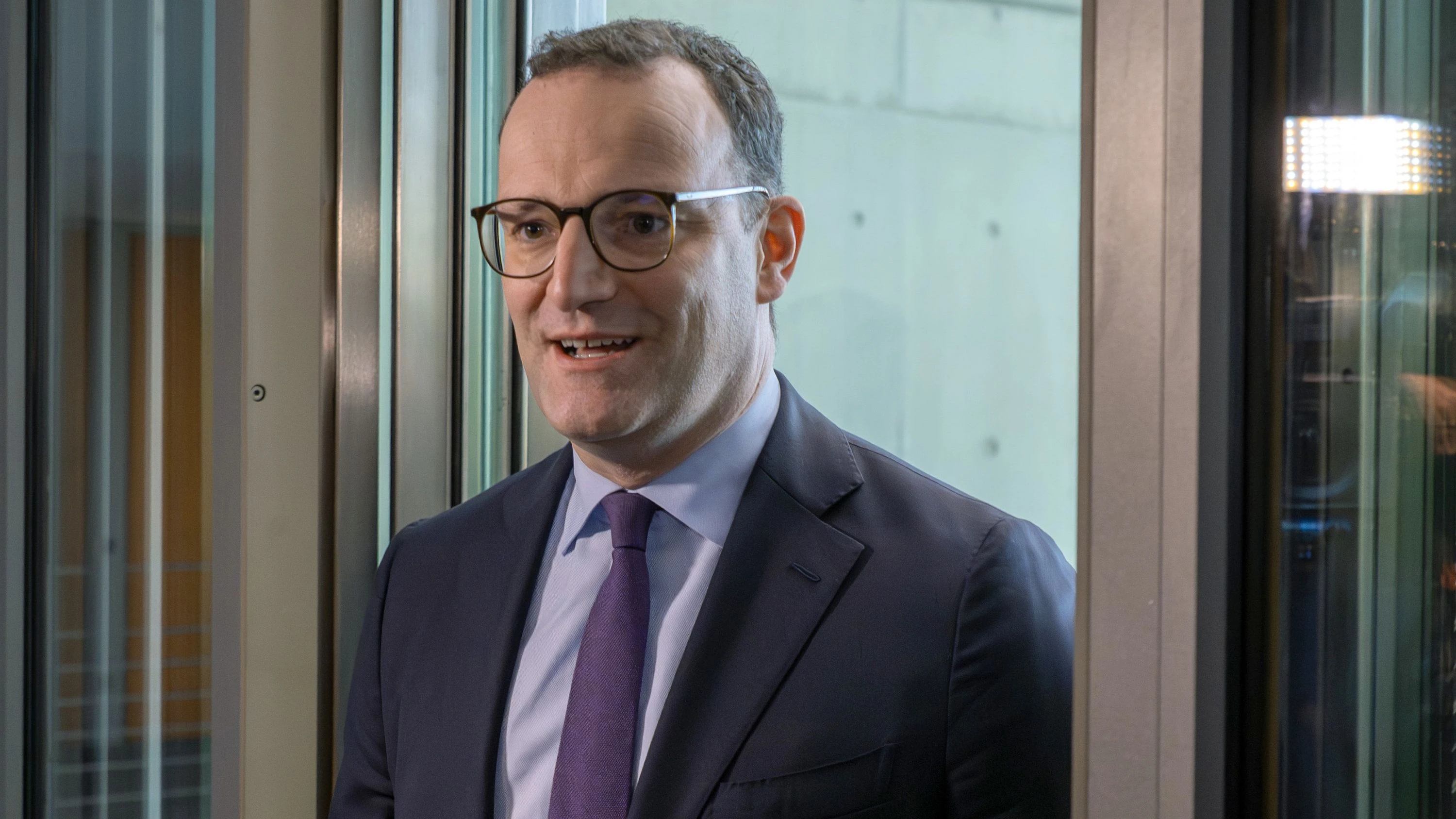 Liveblog Bundespolitik: Spahn in Corona-Enquete: „Sind nicht viel besser vorbereitet als vor sechs Jahren“ Liveblog Bundespolitik: Spahn in Corona-Enquete: „Sind nicht viel besser vorbereitet als vor sechs Jahren“