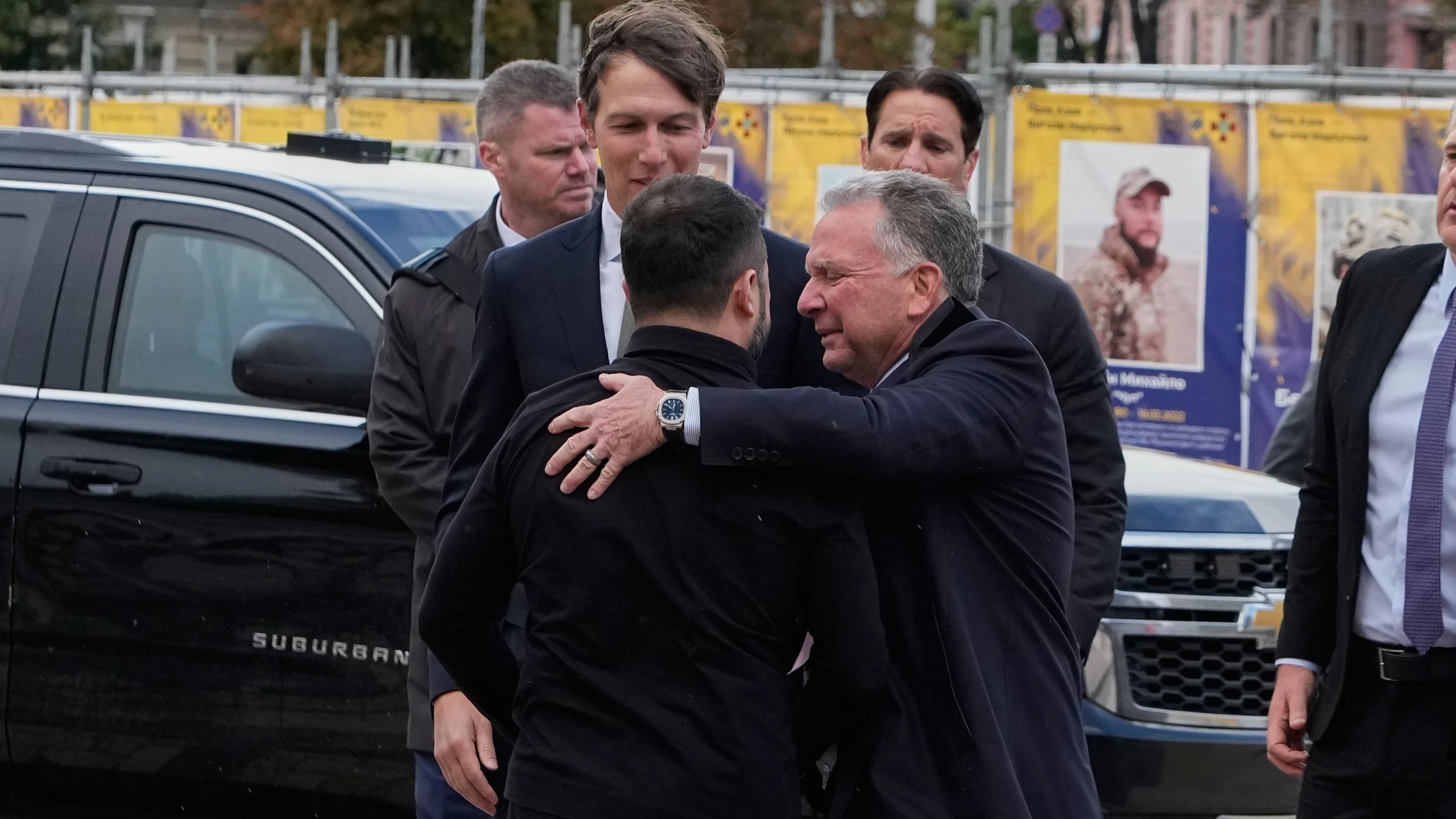 Bild: Witkoff in Kiew: US-Sondergesandter zuversichtlich nach Friedensgesprächen