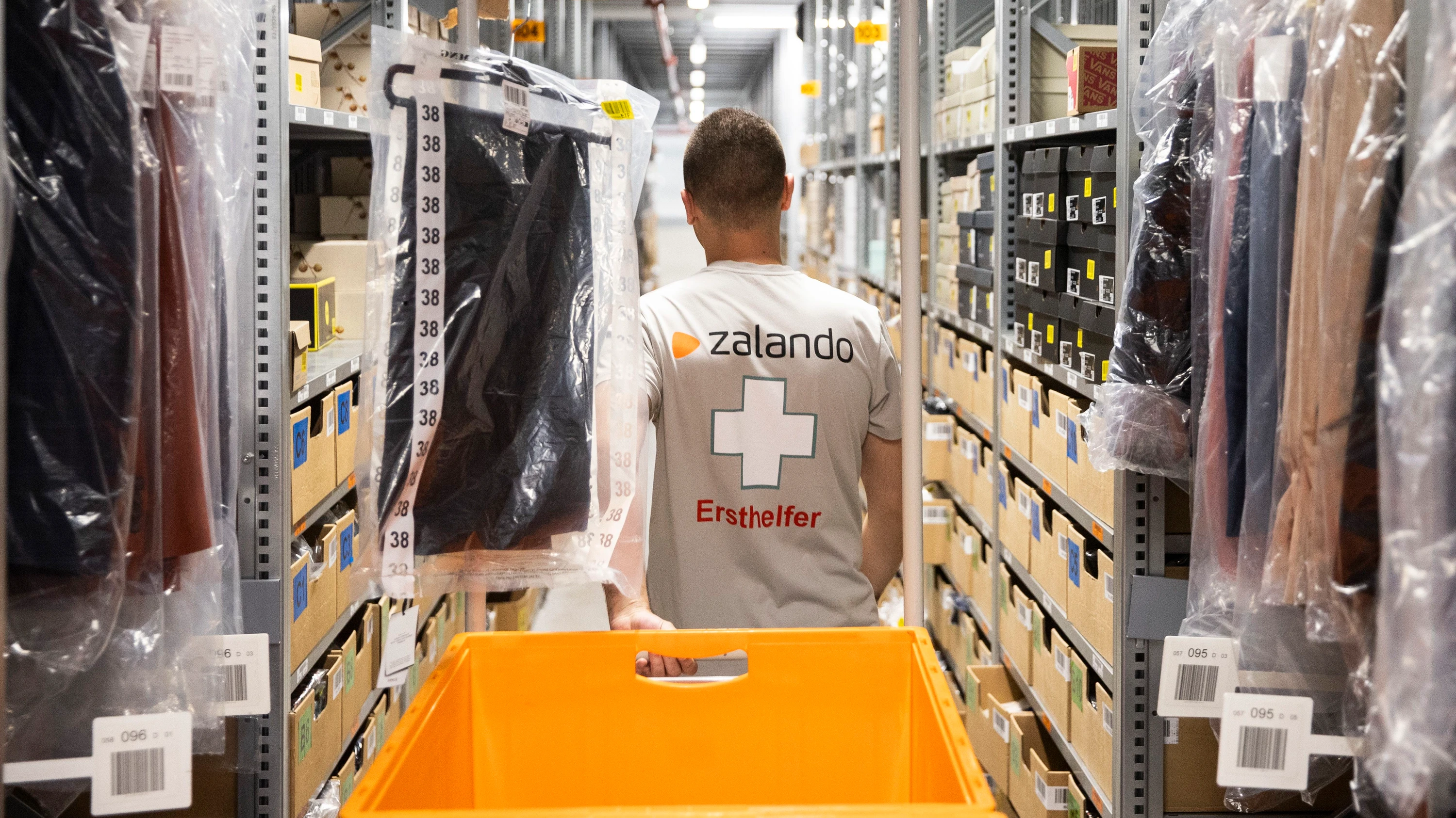 Scherbaums Börse: Zalando zwischen DFB-Deal und Margensorgen