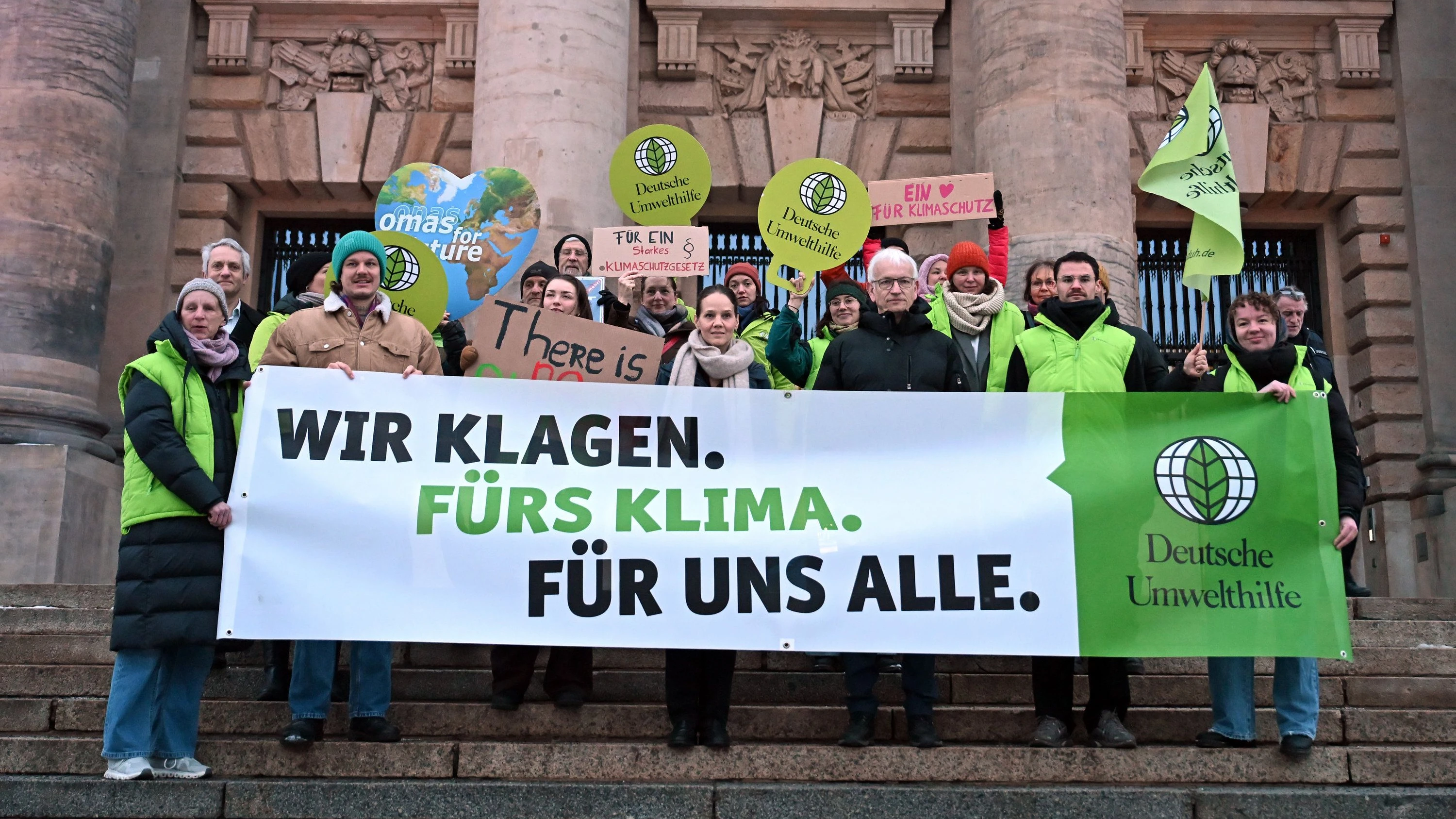 Klimaklagen: Gewaltenteilung im Klimastress