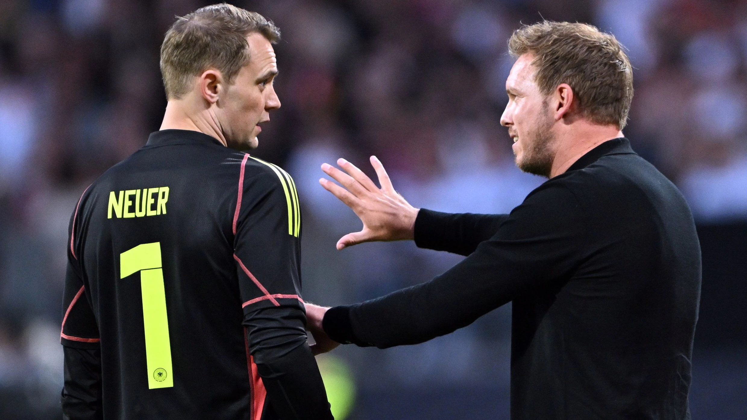 Liveblog Fußball-WM 2026: Neuer zurück im DFB-Tor: Bundestrainer bestätigt WM-Comeback Liveblog Fußball-WM 2026: Neuer zurück im DFB-Tor: Bundestrainer bestätigt WM-Comeback