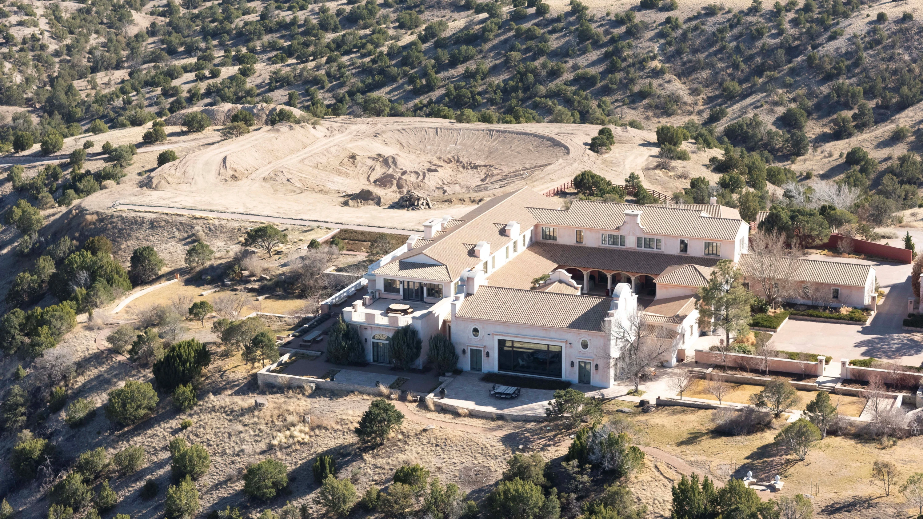 Liveblog USA unter Trump: Ermittler durchsuchen Epsteins Ranch in New Mexiko