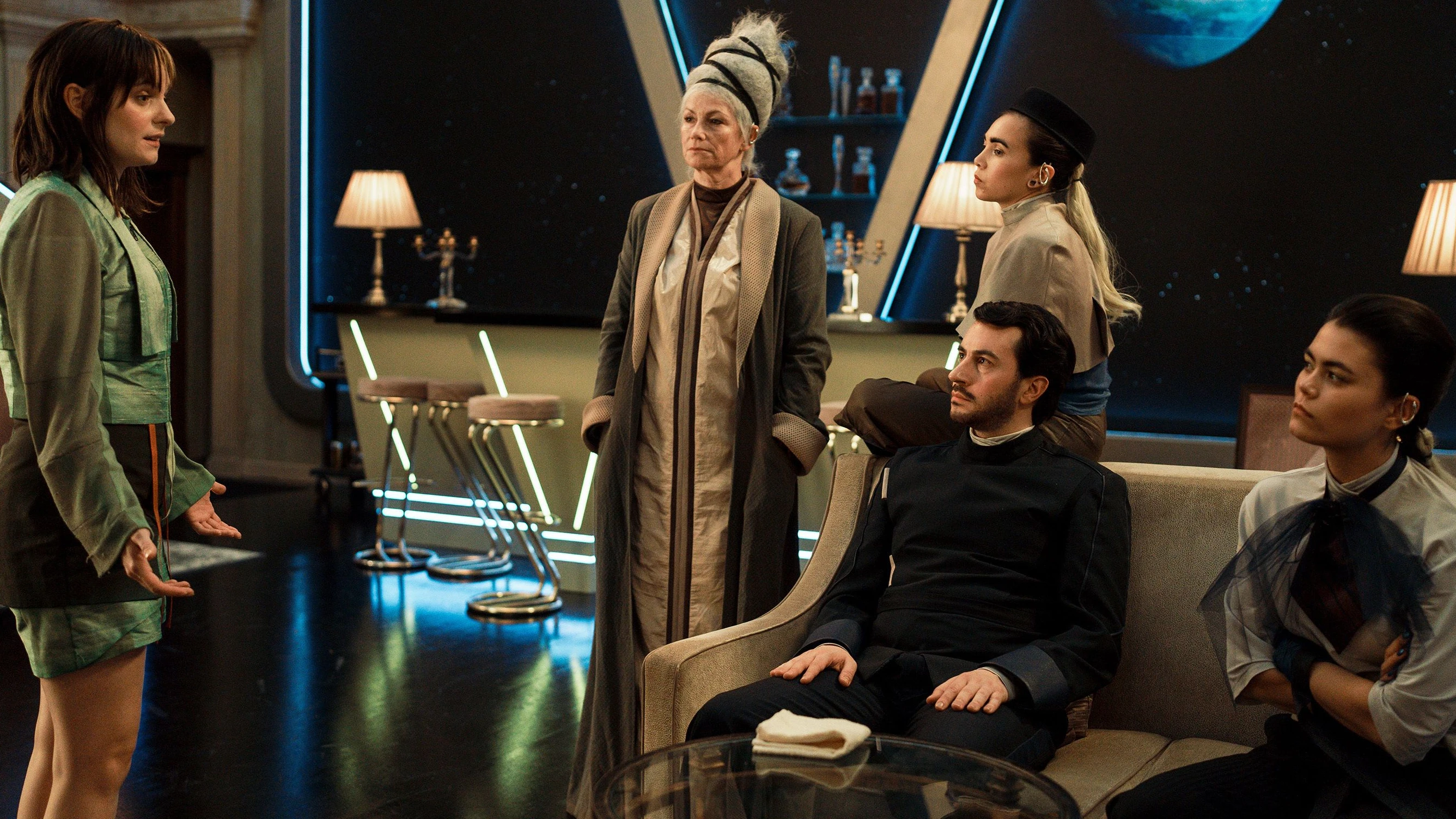 Serie „Stardust Hotel“: Zum Abendessen gibt’s Apokalypse