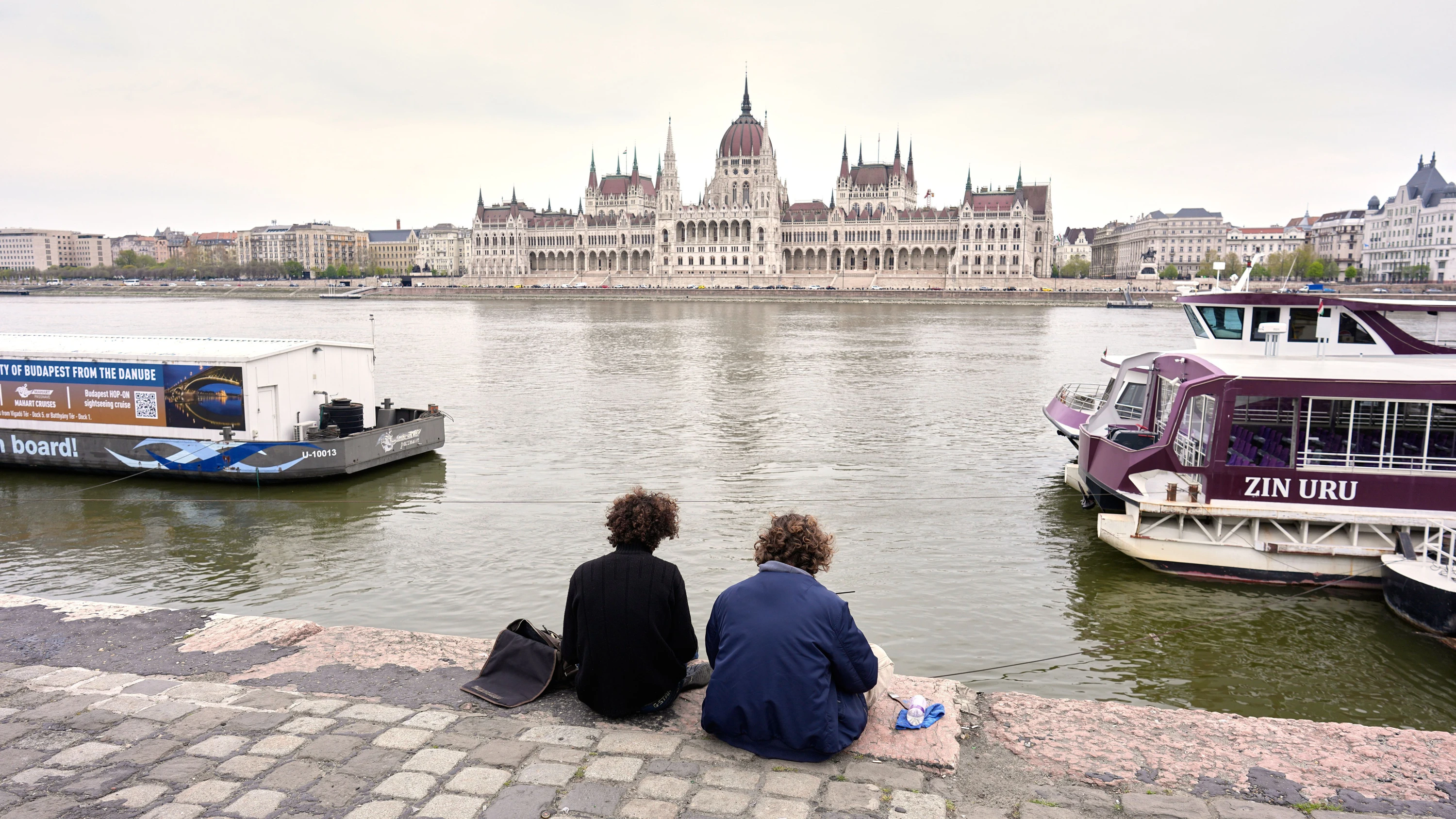 Neues vom Anleihemarkt: Anleger wetten auf Euro-Beitritt Ungarns