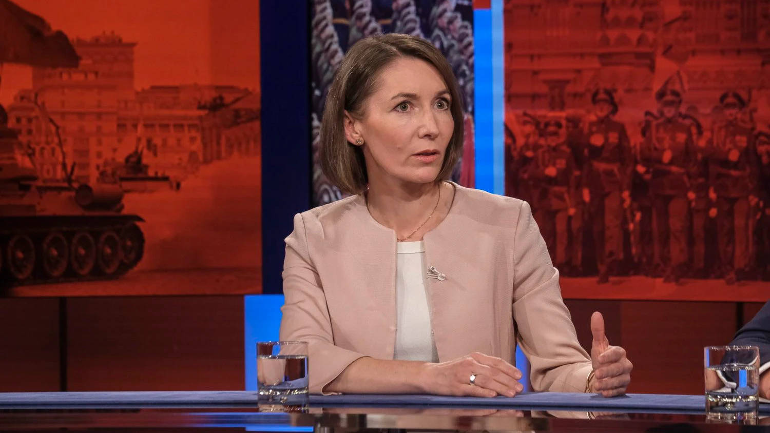 Krieg in der Ukraine: Militärfachfrau bewertet Berliner Ergebnisse zurückhaltend Krieg in der Ukraine: Militärfachfrau bewertet Berliner Ergebnisse zurückhaltend