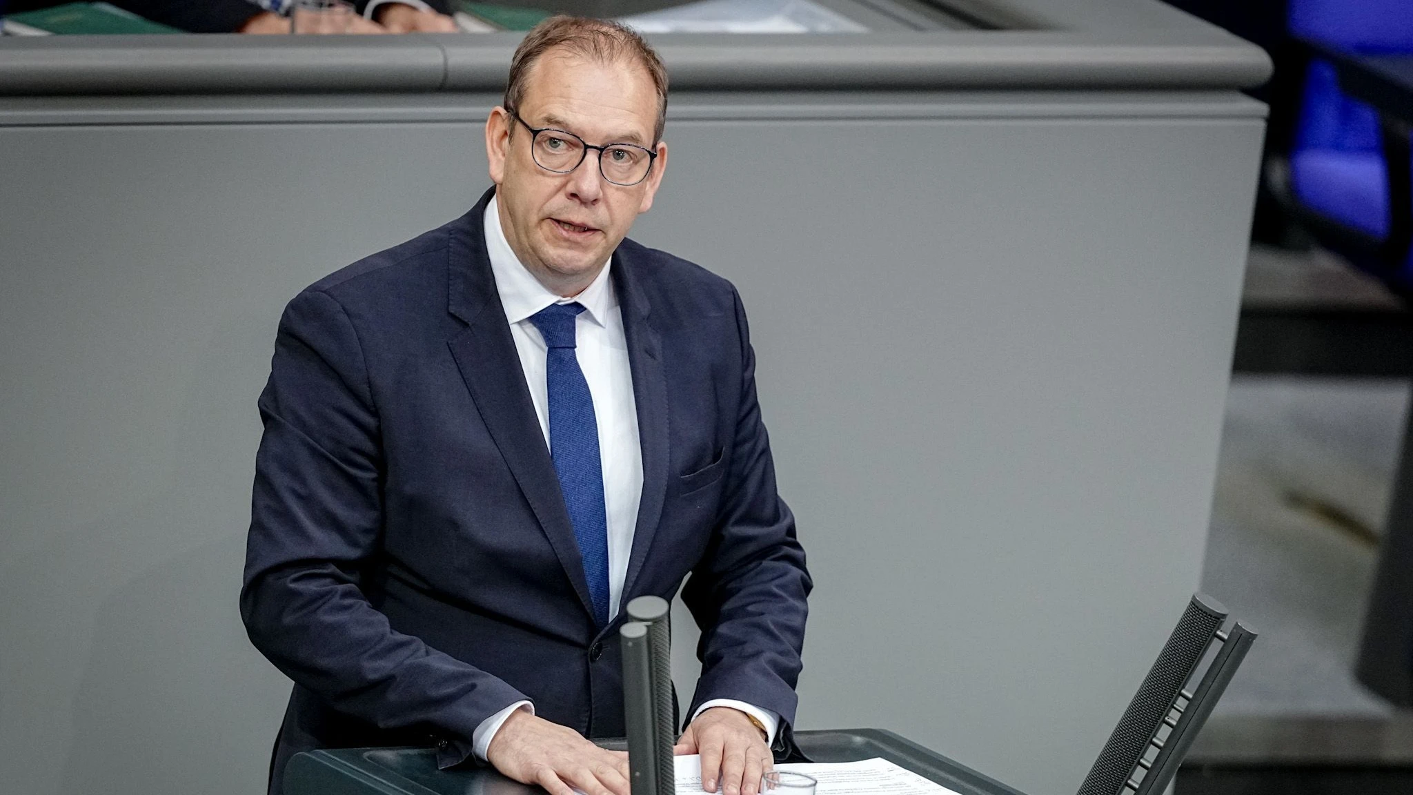 Deutschland-Liveblog: Wehrbeauftragter: Vorläufigen Beförderungsstopp aufheben Deutschland-Liveblog: Wehrbeauftragter: Vorläufigen Beförderungsstopp aufheben