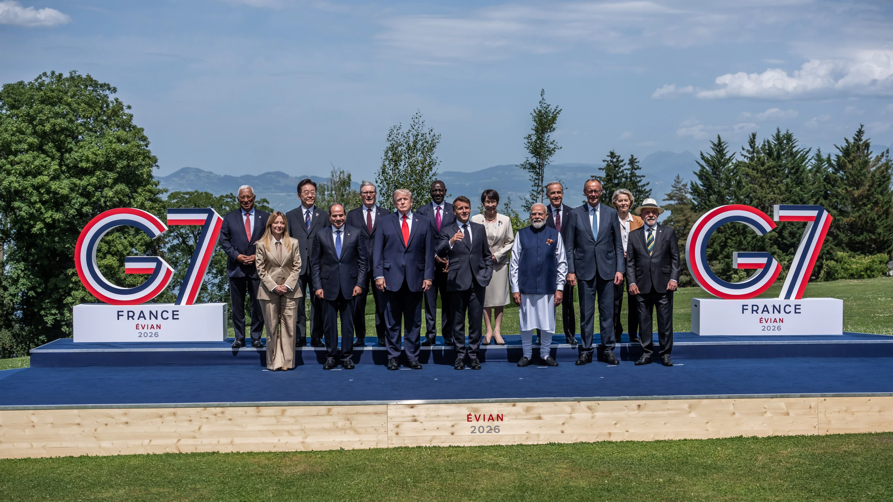 Liveblog Ukrainekrieg: G7 wollen mit neuen Sanktionen Druck auf Russland erhöhen Liveblog Ukrainekrieg: G7 wollen mit neuen Sanktionen Druck auf Russland erhöhen