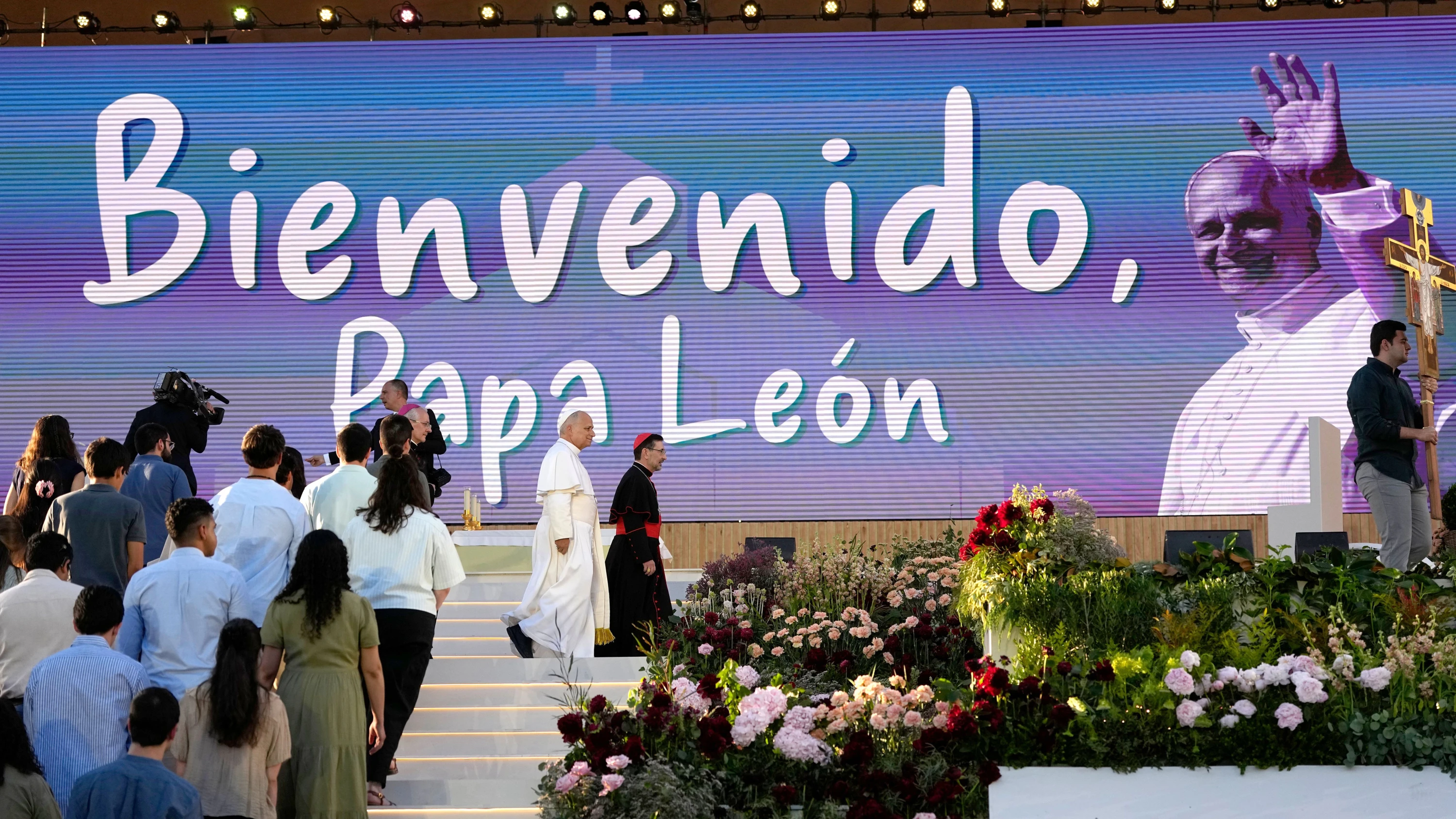 Papst Leo in Spanien: Gegen das Feuer der Polarisierung