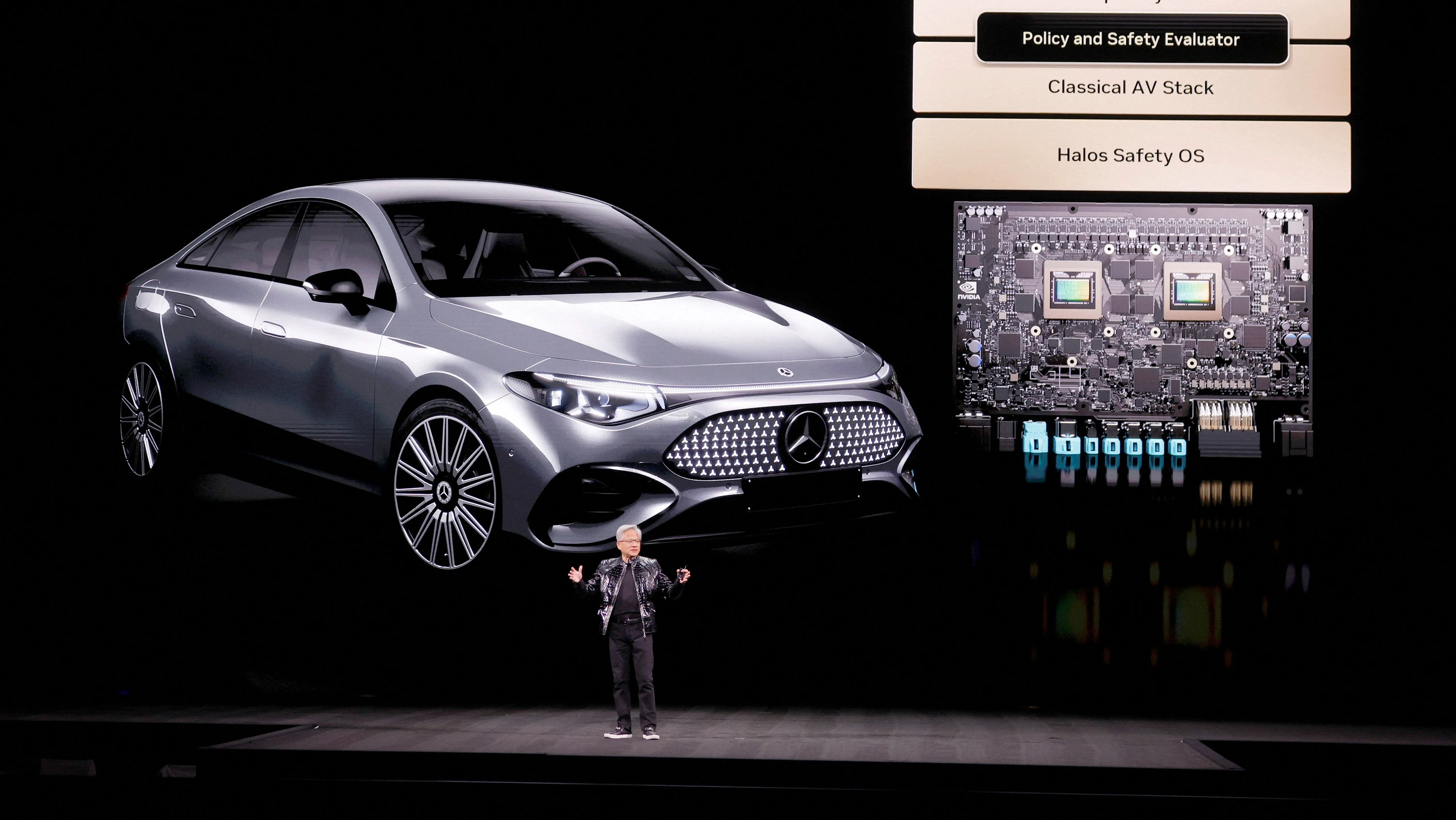 CES 2026: Nvidia will im kommenden Jahr Robotaxis auf die Straße bringen