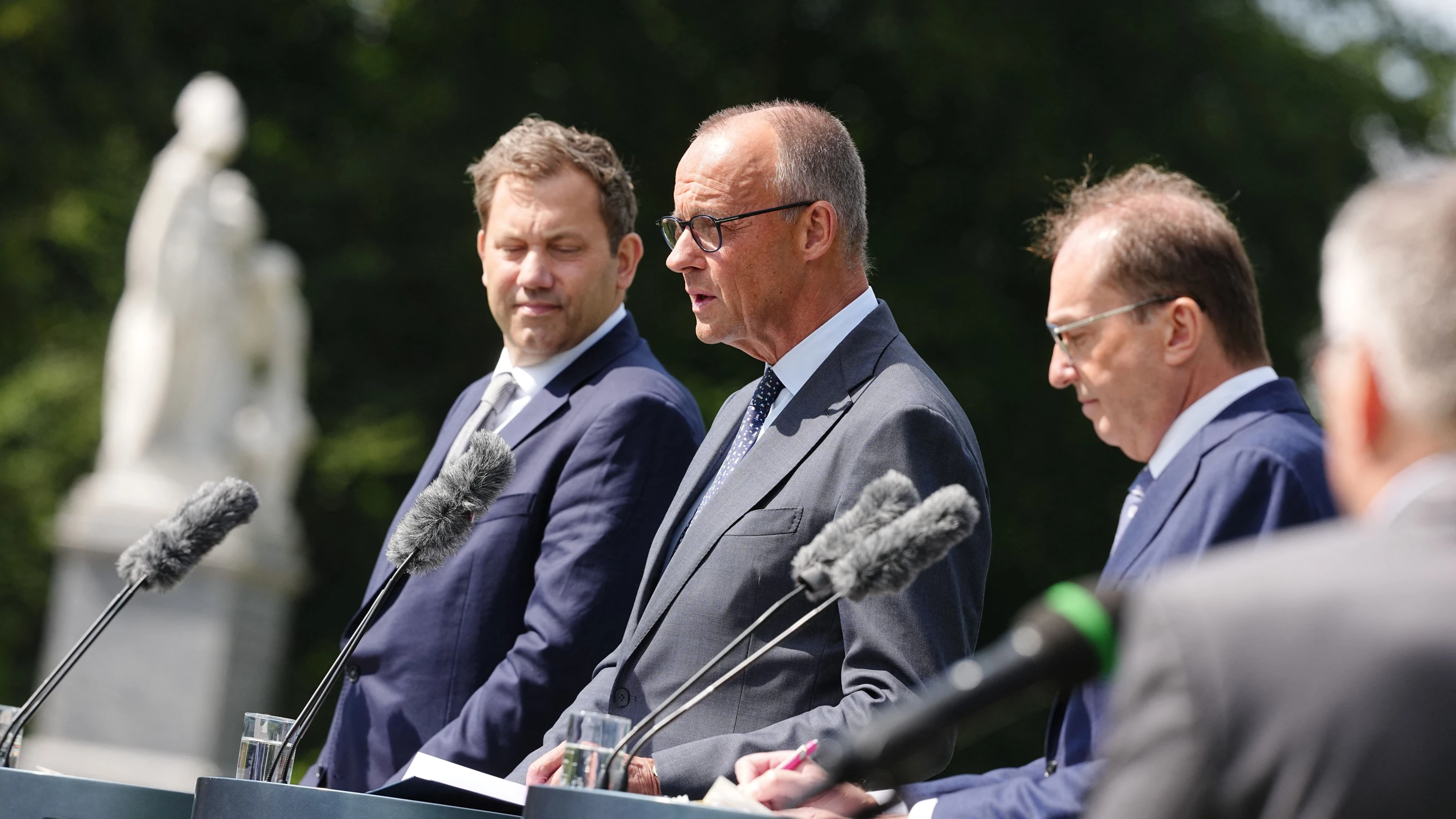 Deutschland-Liveblog: Merz: „Wir müssen raus aus diesem Klima der Verdrießlichkeit und des Verdrusses“