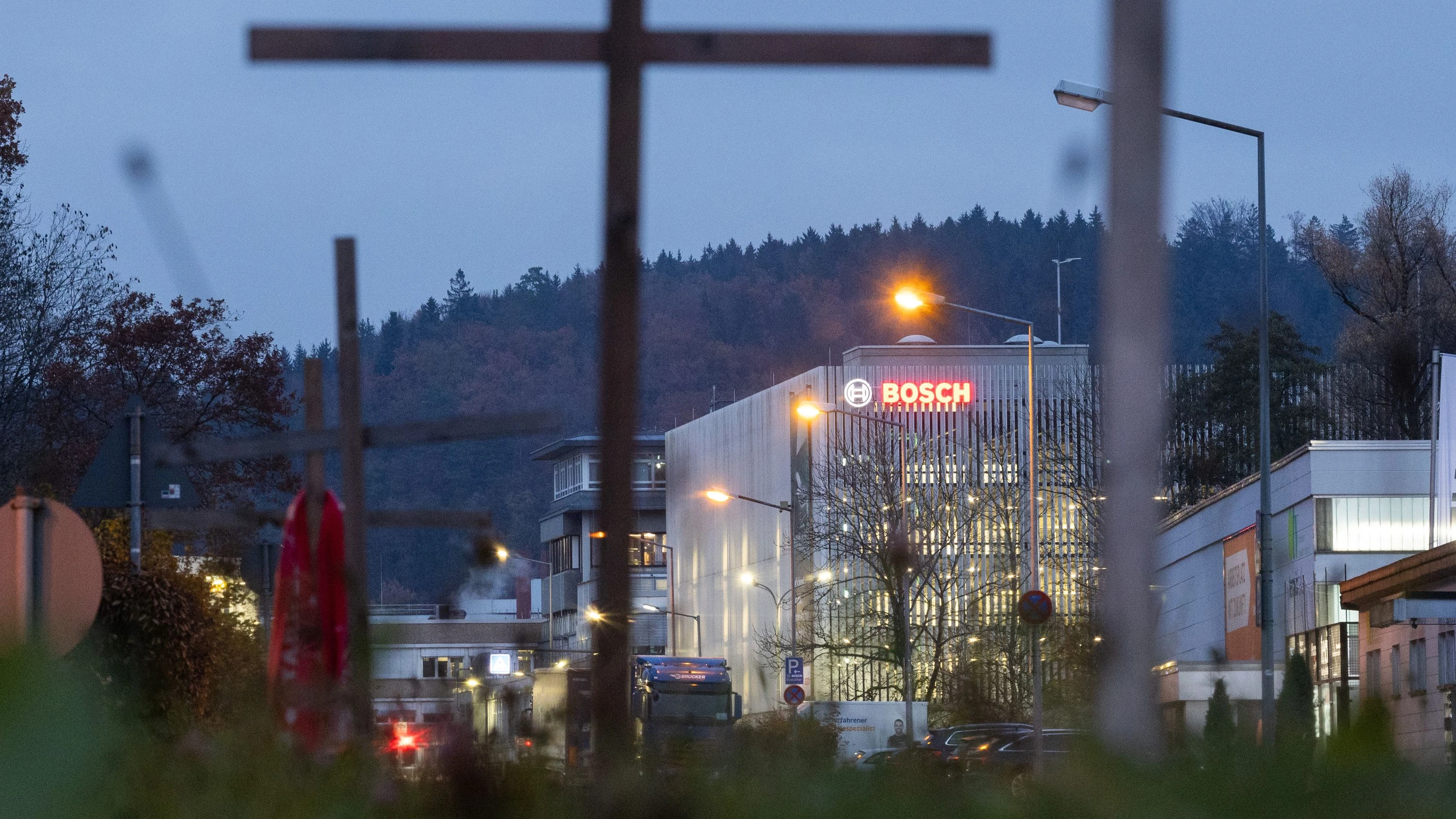 (+) Industriesterben: Musterländle im freien Fall