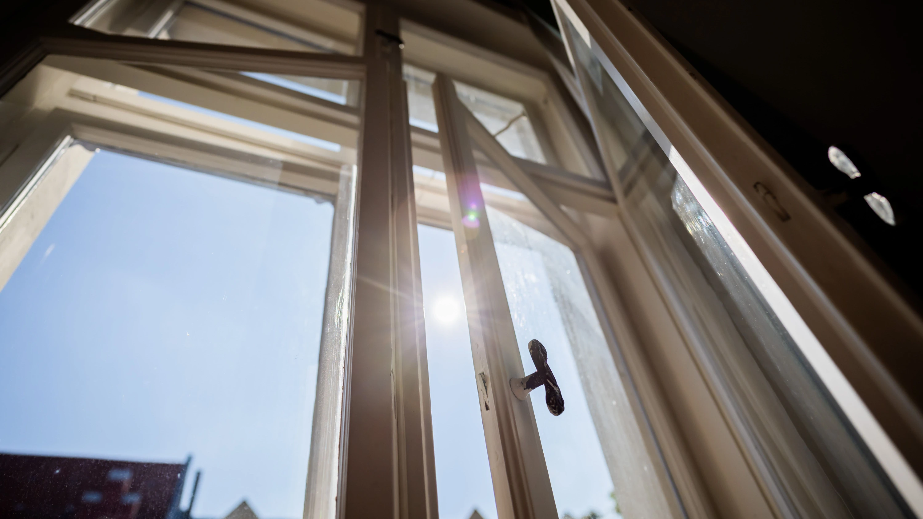 F.A.Z. Podcast Finanzen & Immobilien: Heiße Zeiten: Wie schützen wir unsere Häuser vor der Hitze?