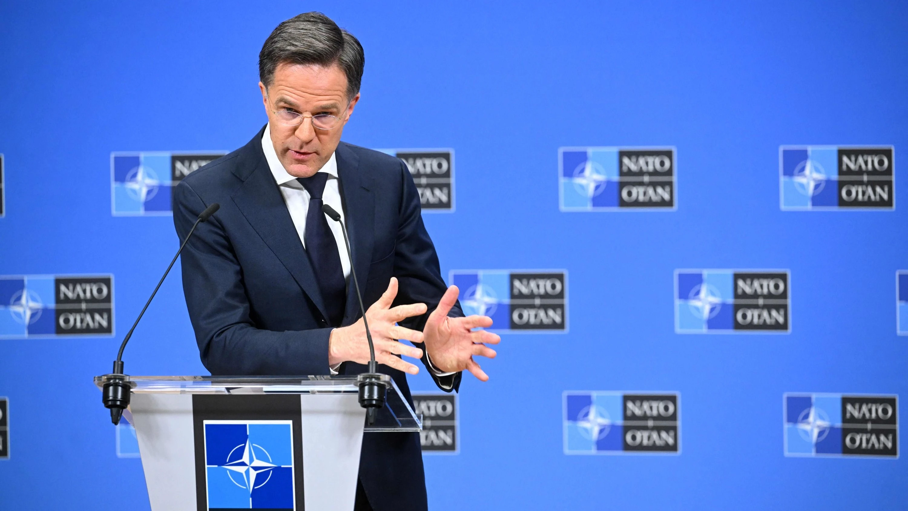 Die NATO und der Irankrieg: Wie Mark Rutte eine tickende Bombe entschärft