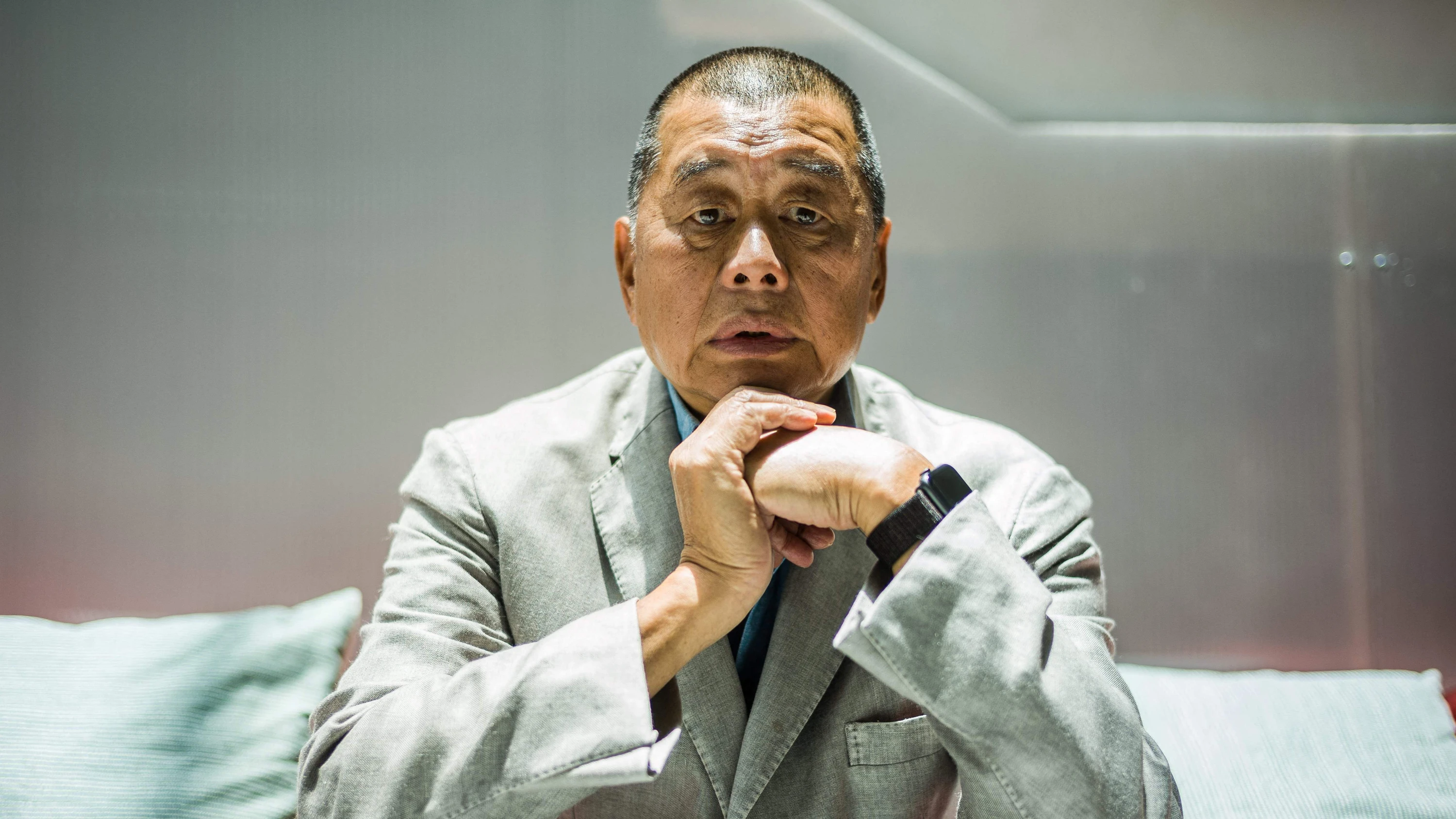 Urteil gegen Jimmy Lai: Schuldig. Schuldig. Schuldig. Urteil gegen Jimmy Lai: Schuldig. Schuldig. Schuldig.