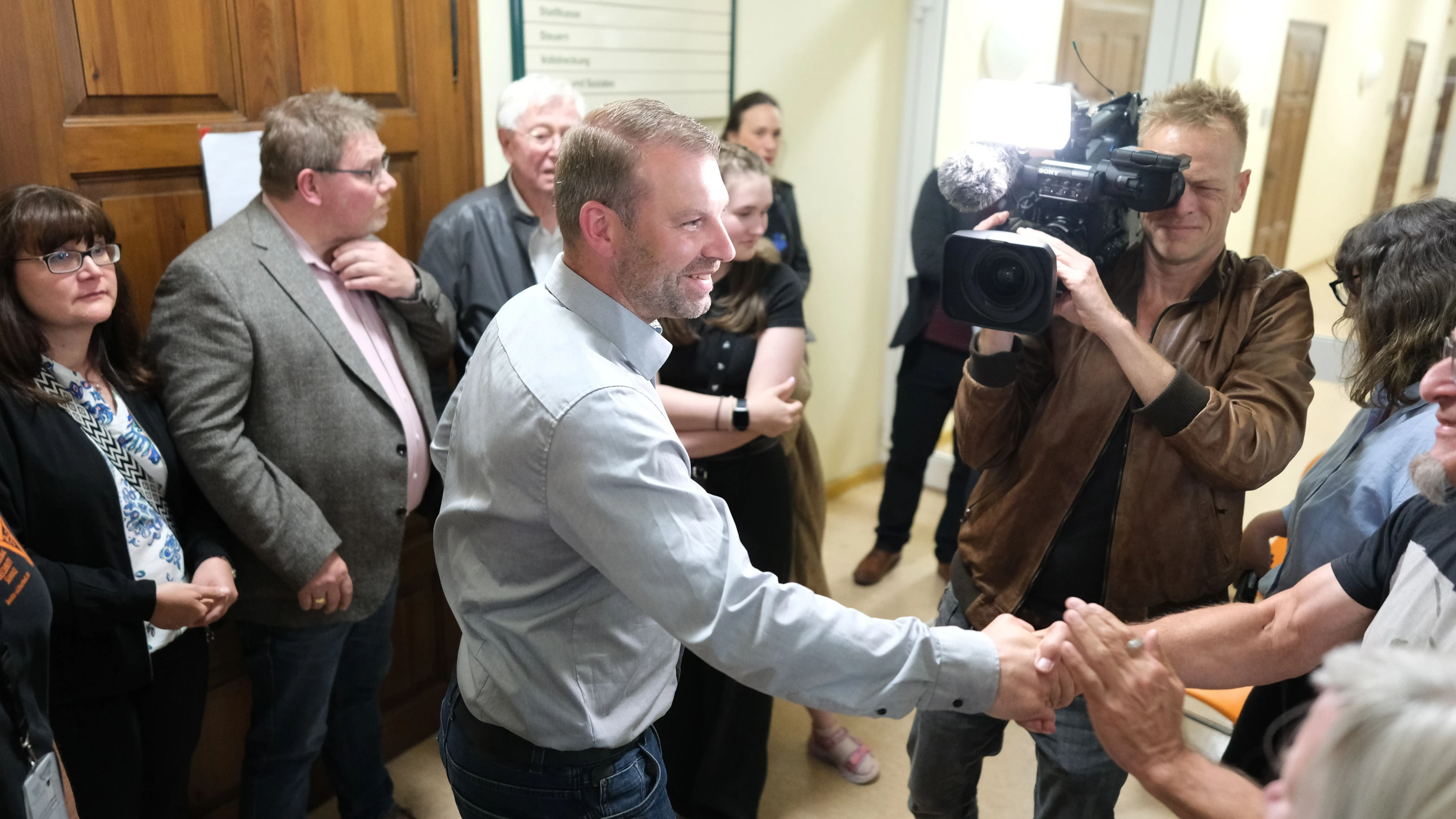 Deutschland-Liveblog: CDU-Kandidat siegt in Aue-Bad Schlema 