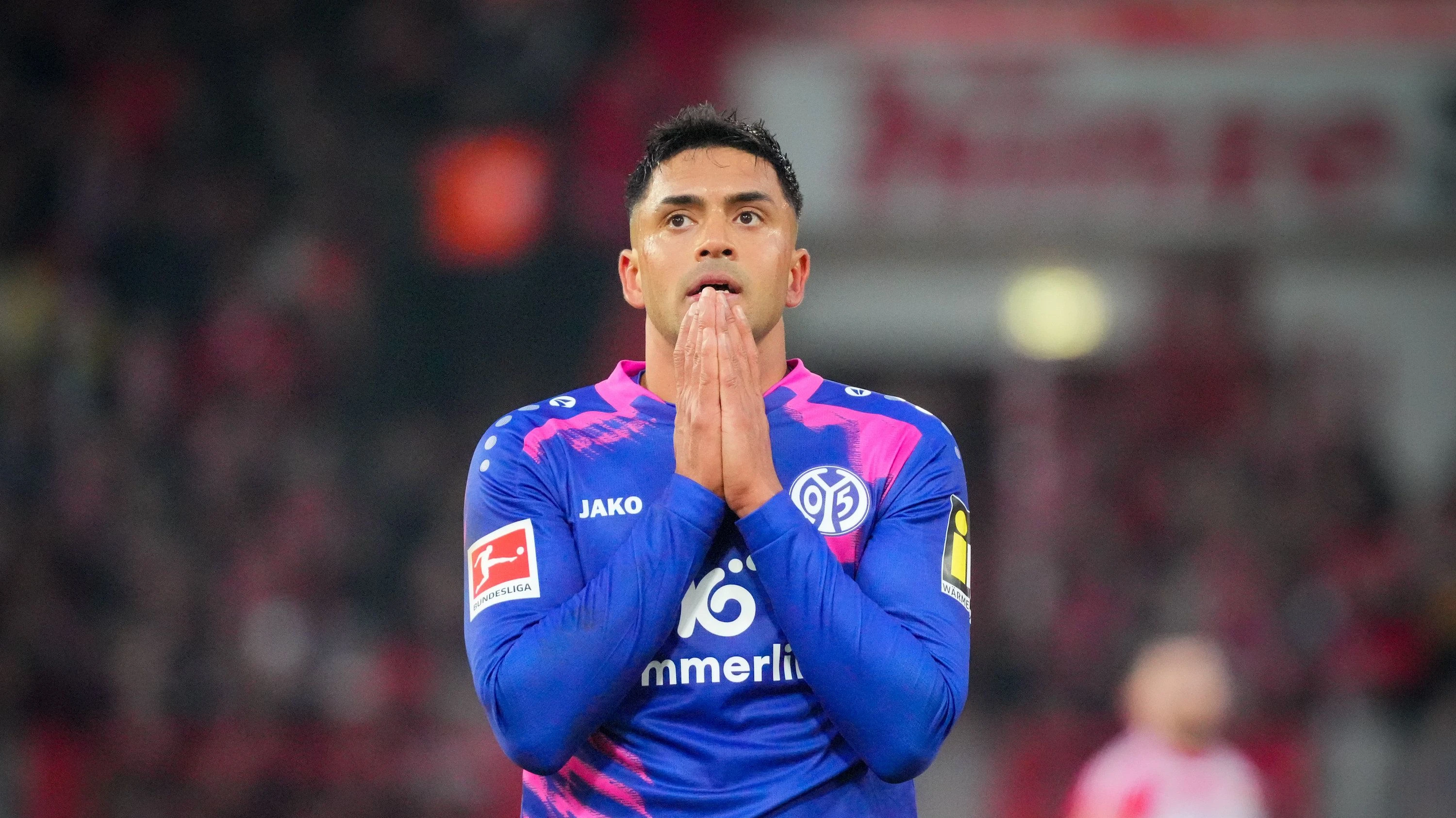 Bundesliga-Abstiegskampf: Wacklige Mainzer Beine in Berlin