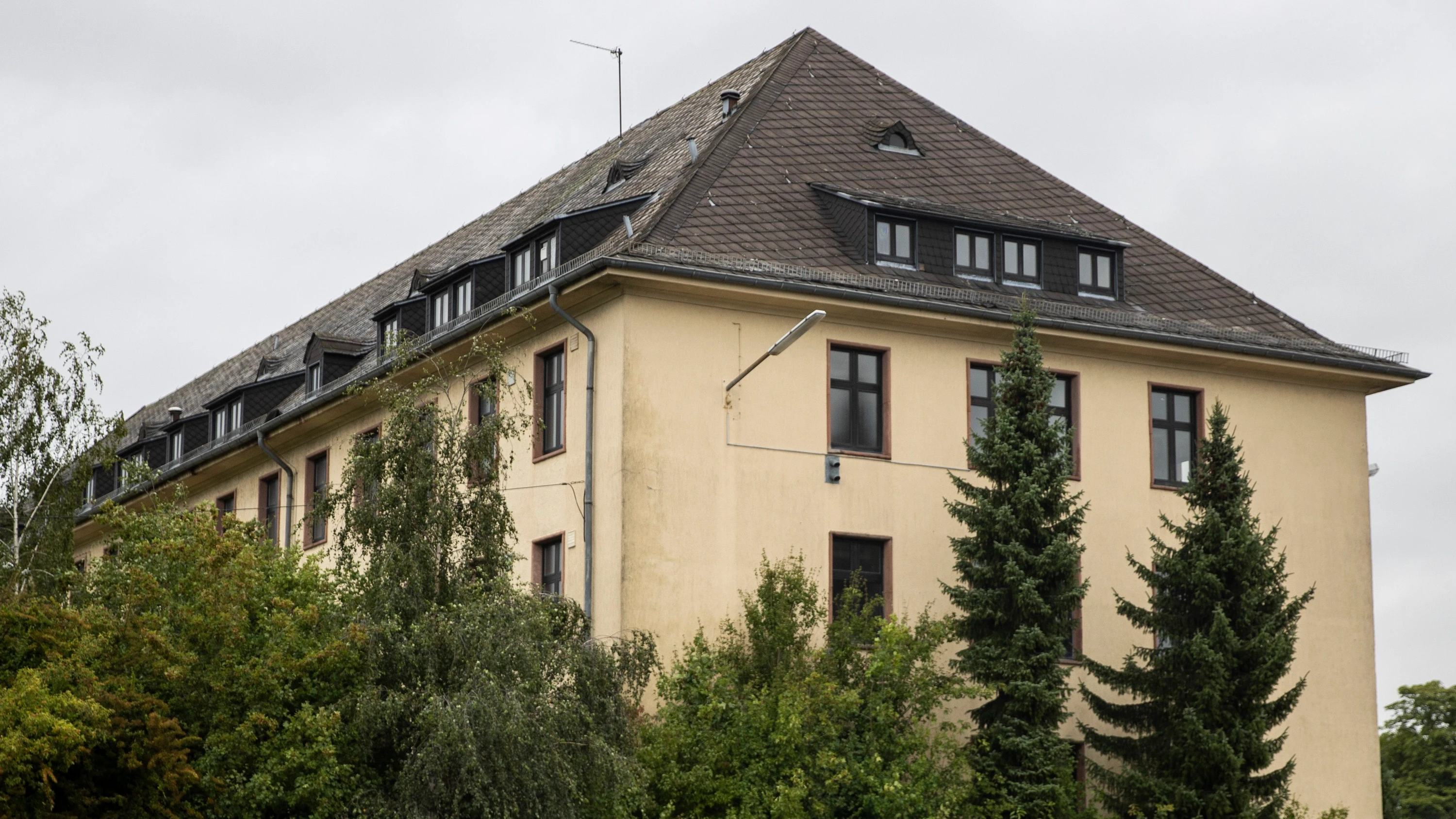 Wetterau-Landrat Weckler: „Bundeswehr in Friedberg positiv zu bewerten“