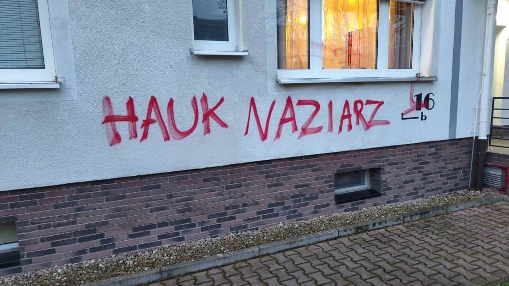 Attacke auf Afd-Mitglieder: Polizei prüft Bekennerschreiben nach Schmierereien