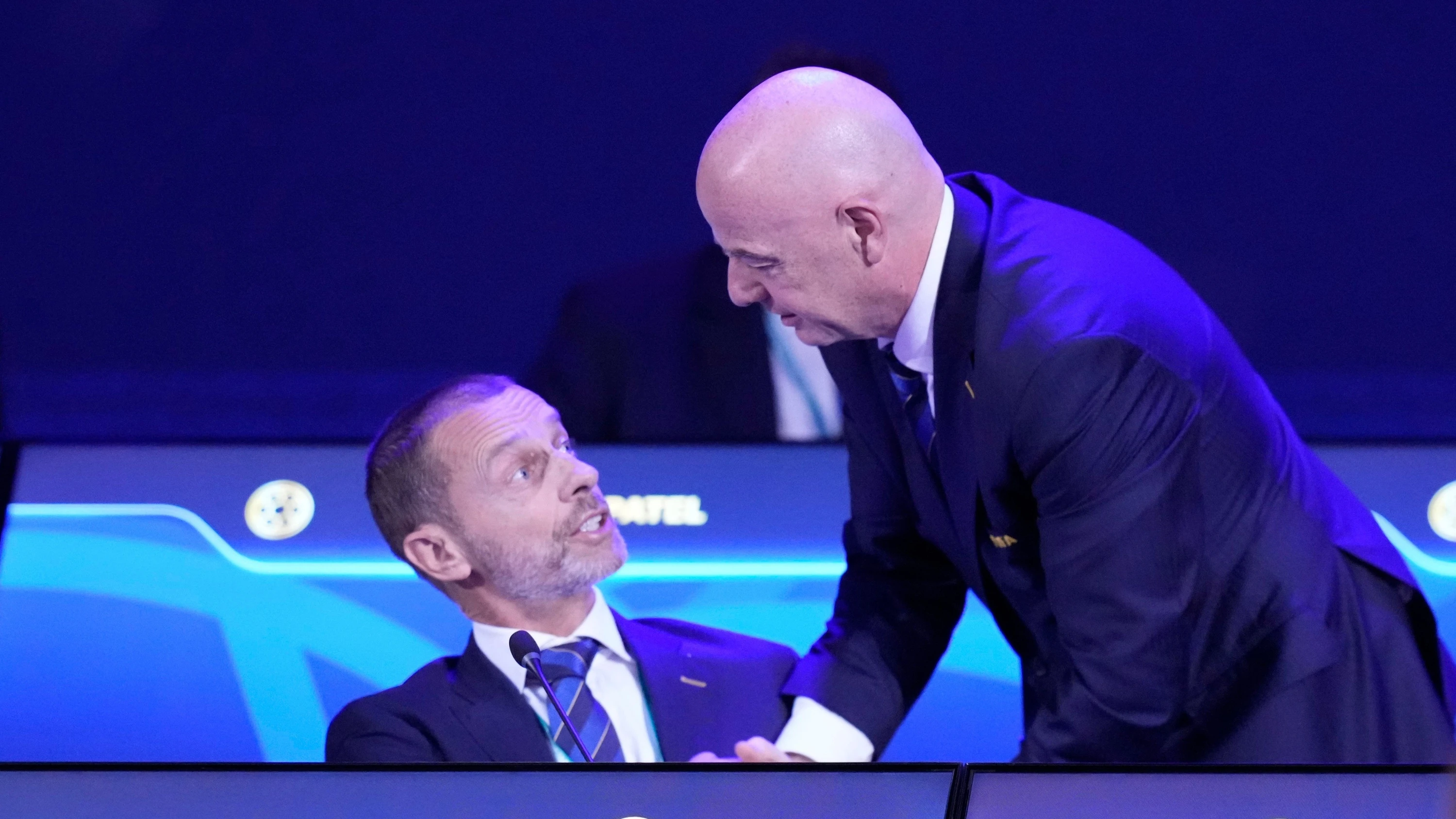 Pressestimmen zur UEFA: „Gianni Infantino muss gehen“ Pressestimmen zur UEFA: „Gianni Infantino muss gehen“